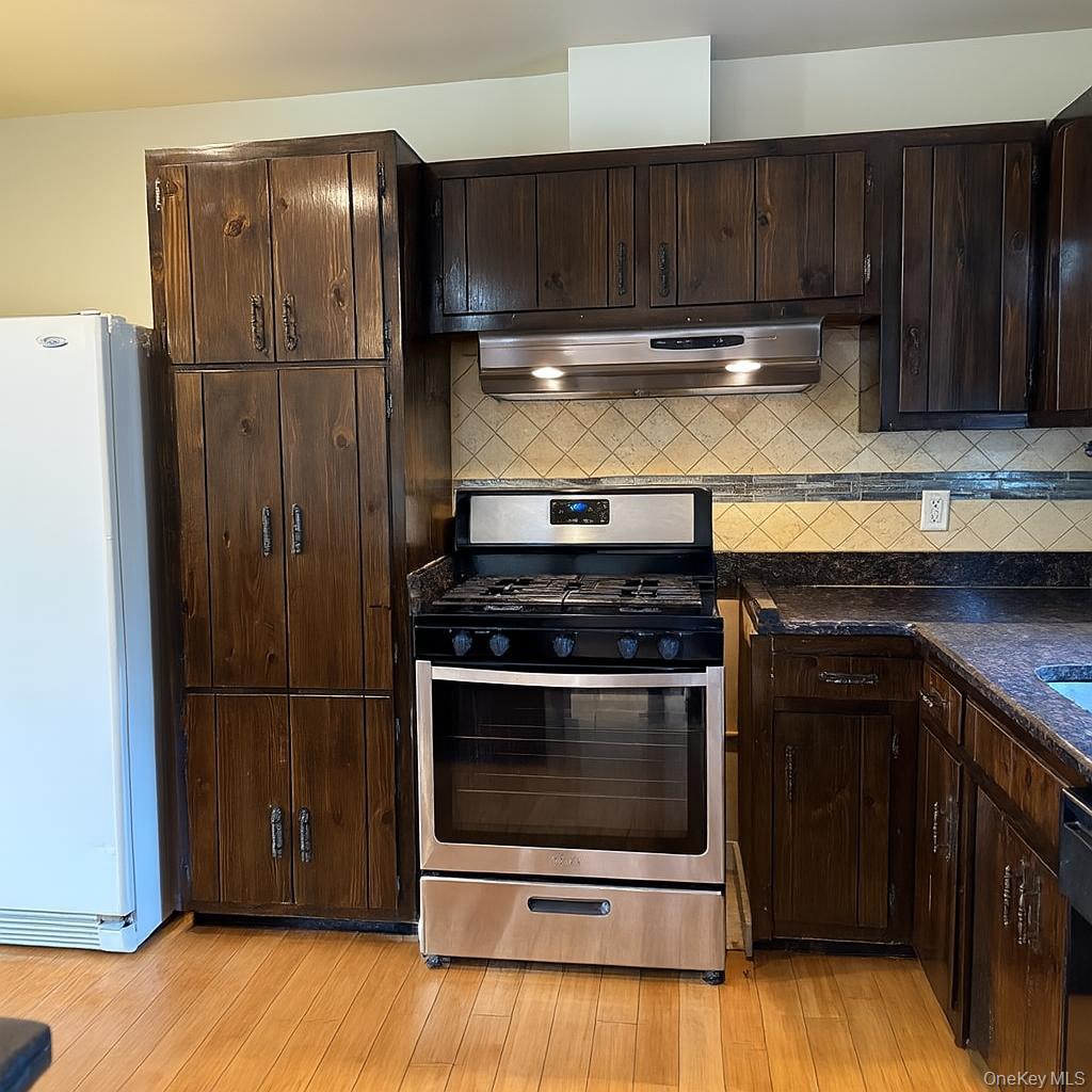 #9 photo, 87 Ellis Avenue, 紐約州 Newburgh , NY 12550