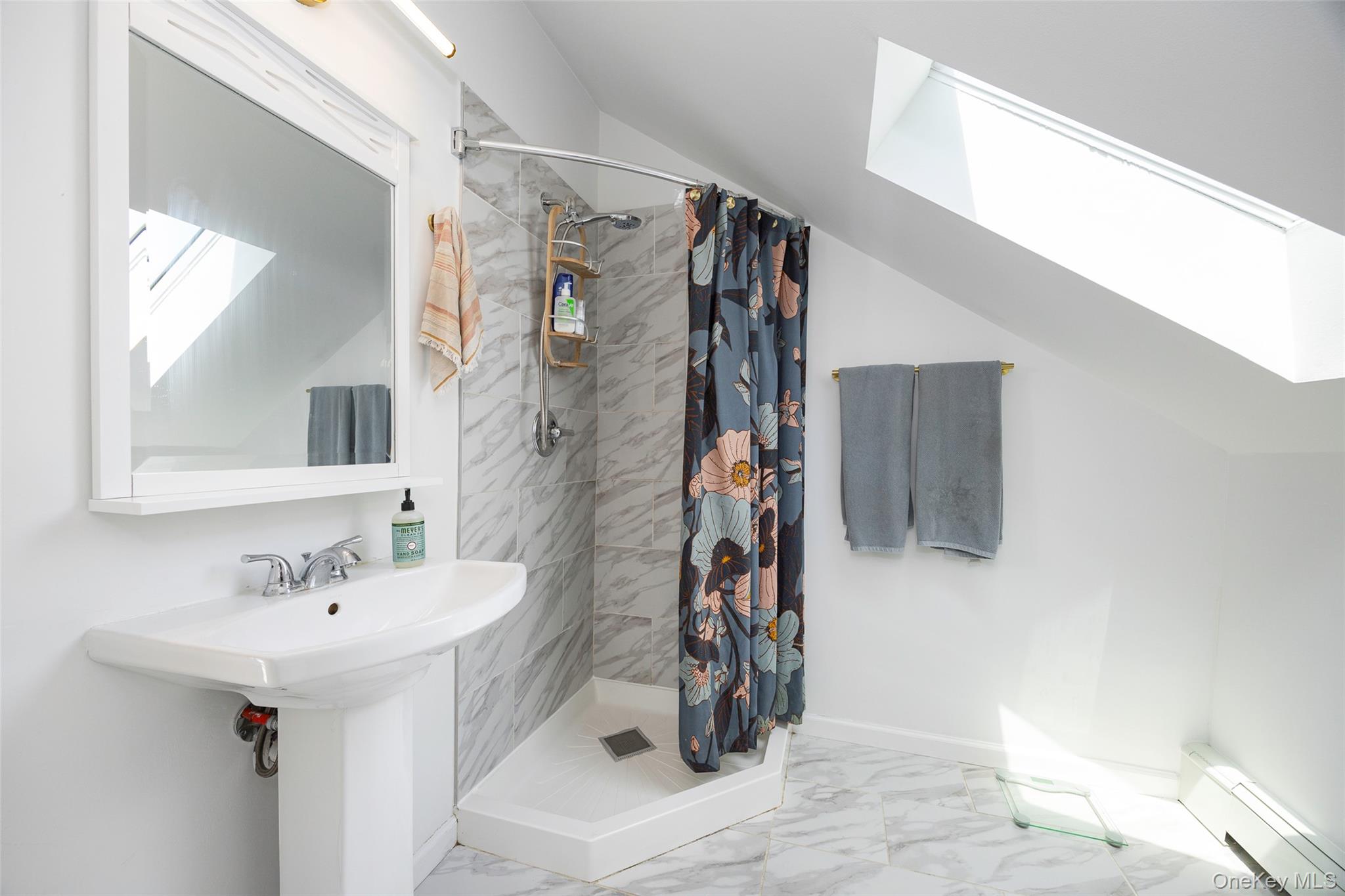 #18 photo, 22 Tompkins Avenue, Beacon , NY 12508