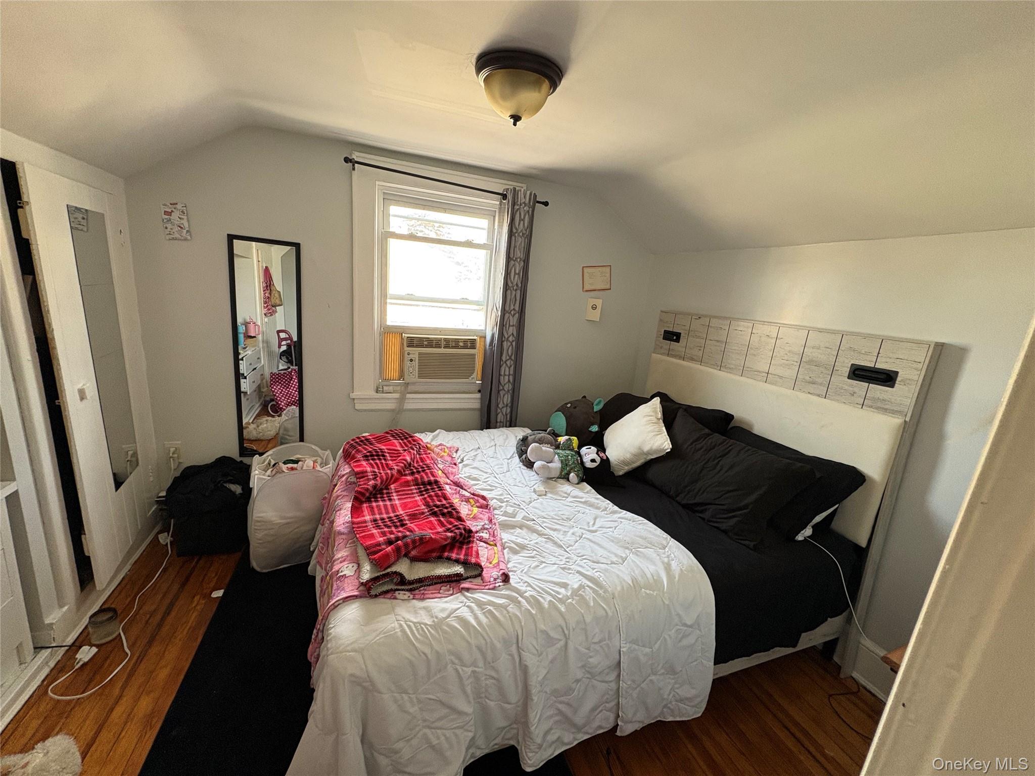 #14 photo, 243 Biltmore Avenue, ナッソー郡 Elmont , NY 11003