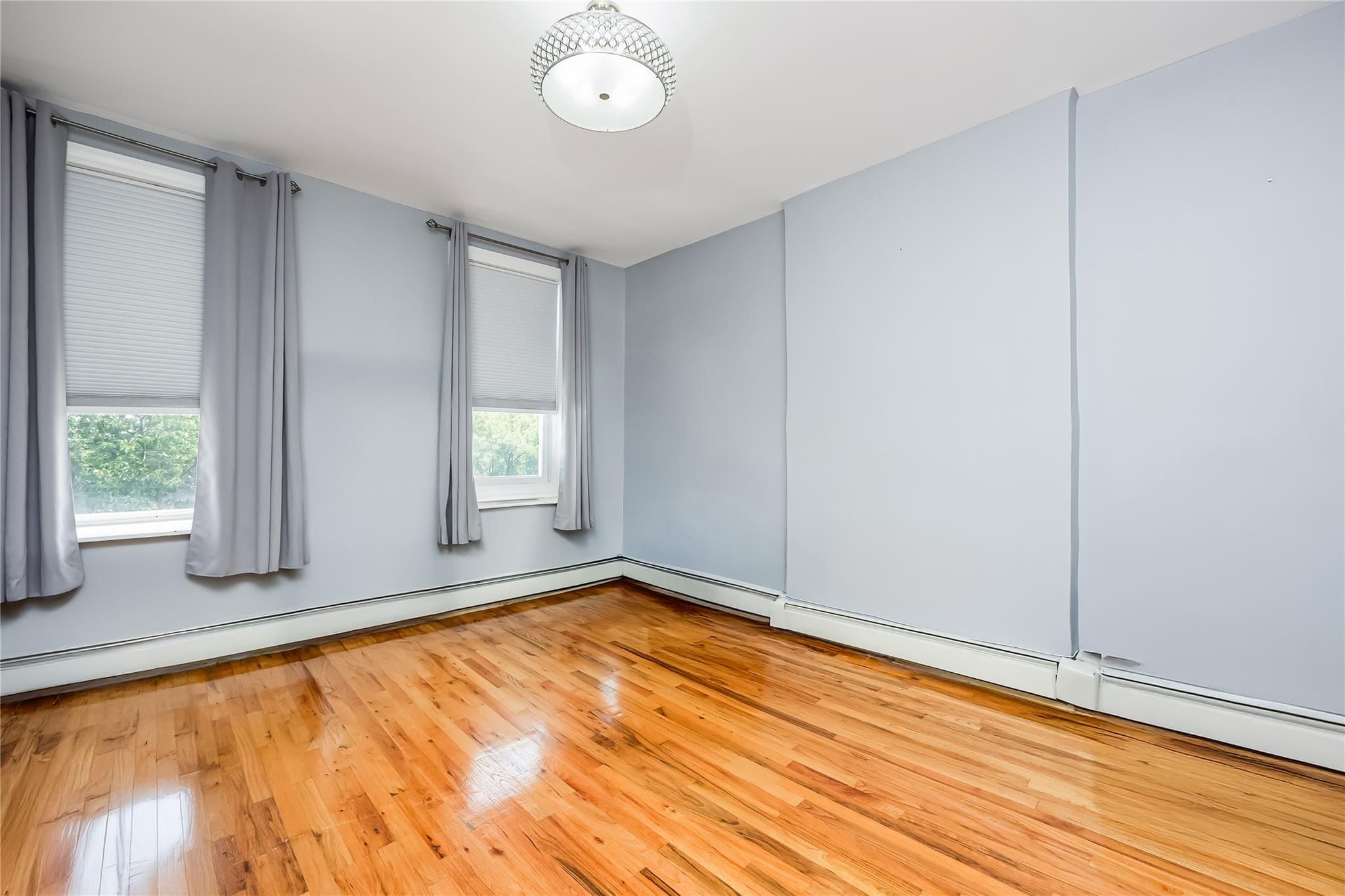 #15 photo, 7408 15 Avenue, ブルックリン区 Brooklyn , NY 11228