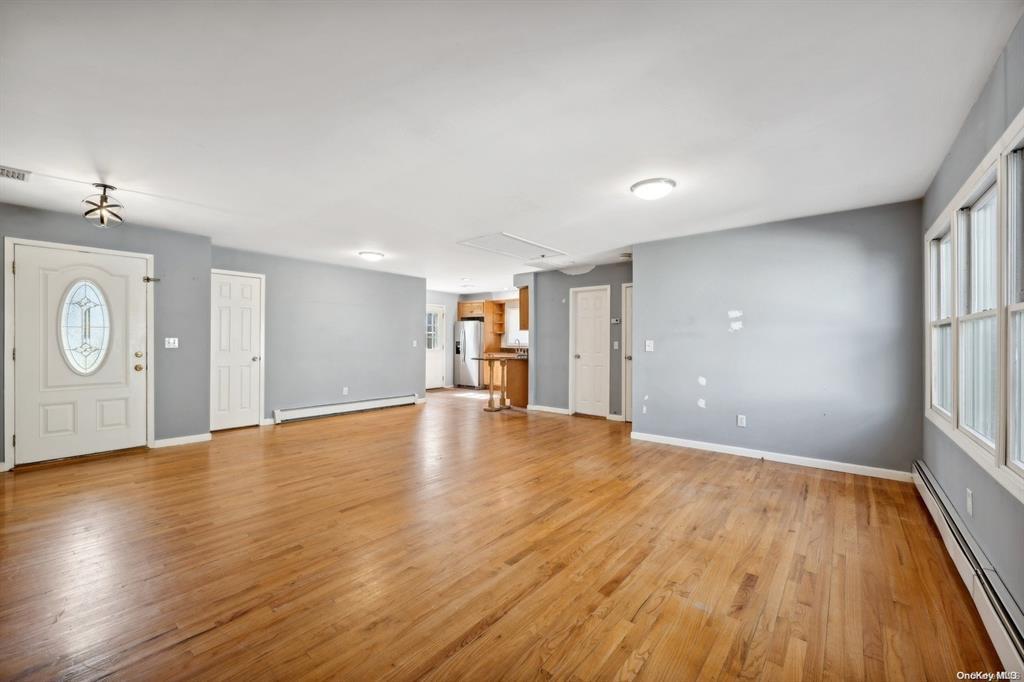 #13 photo, 301 Laurel Court, Northport , NY 11768