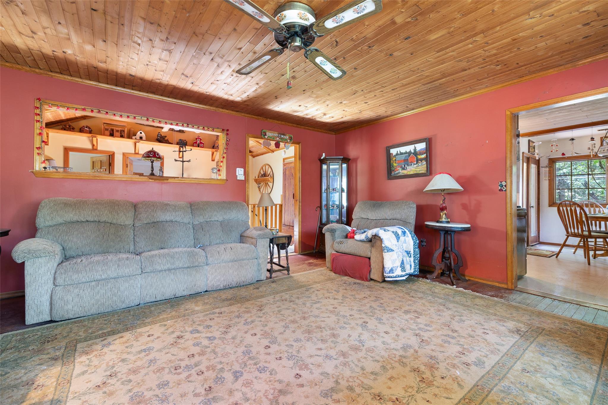 #12 photo, 33 N Coleman Road, 東長島 Centereach , NY 11720