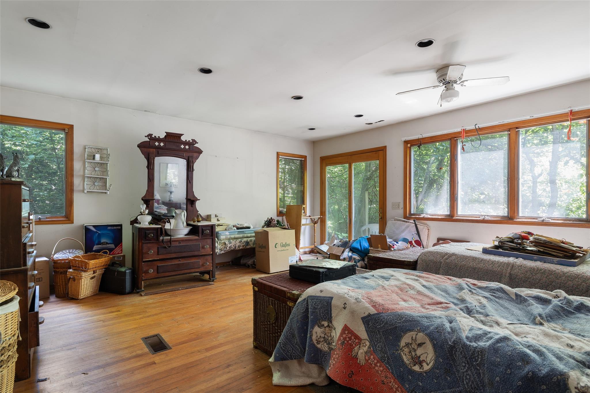 #19 photo, 33 N Coleman Road, 東長島 Centereach , NY 11720