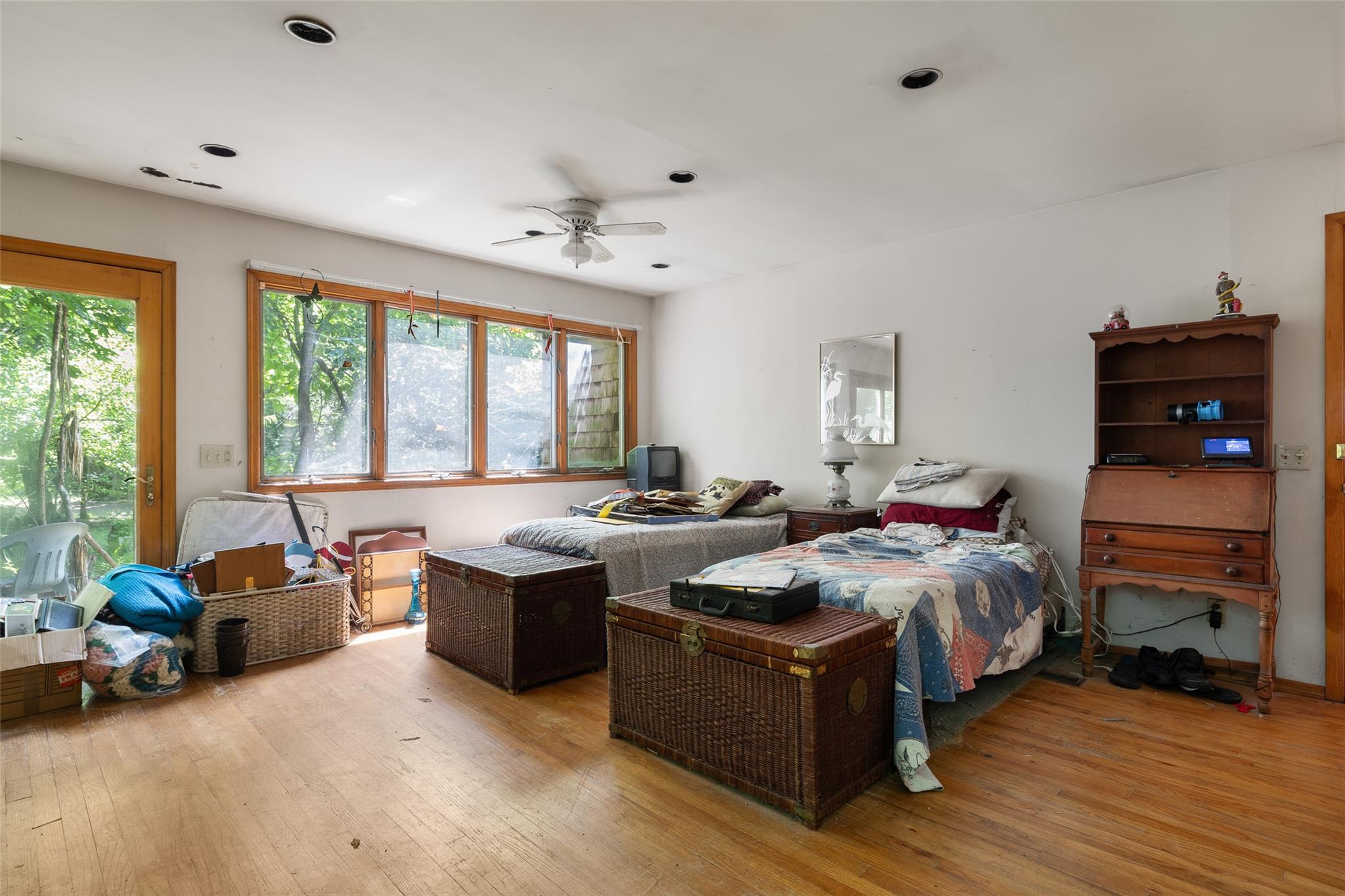 #20 photo, 33 N Coleman Road, 東長島 Centereach , NY 11720