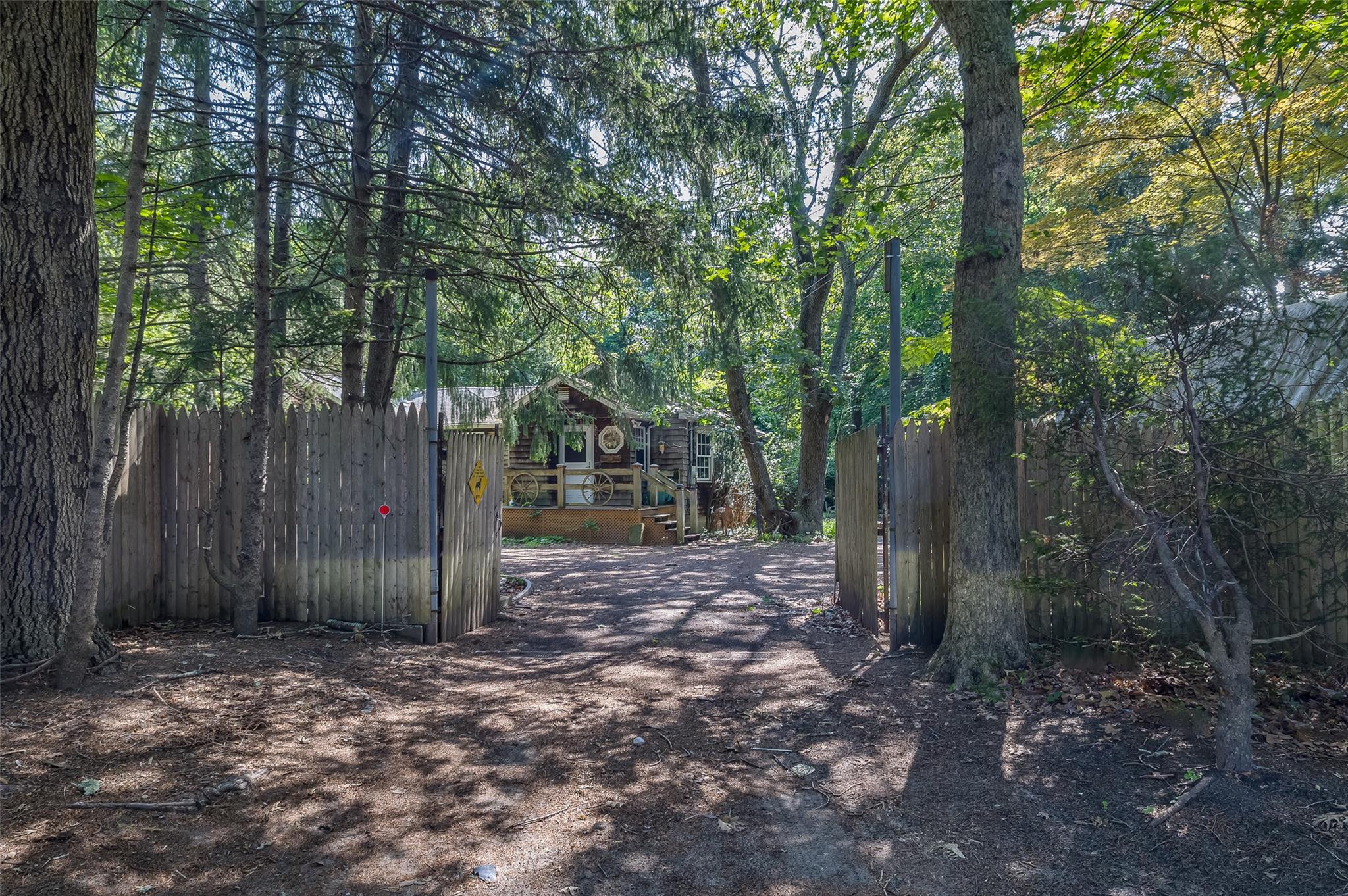 #7 photo, 33 N Coleman Road, 東長島 Centereach , NY 11720