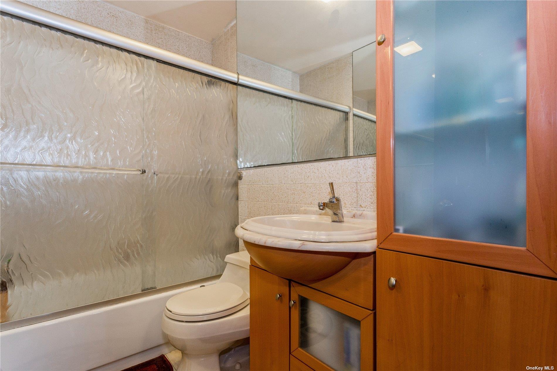 #12 photo, 110-17 64 Avenue, クイーンズ区 Forest Hills , NY 11375