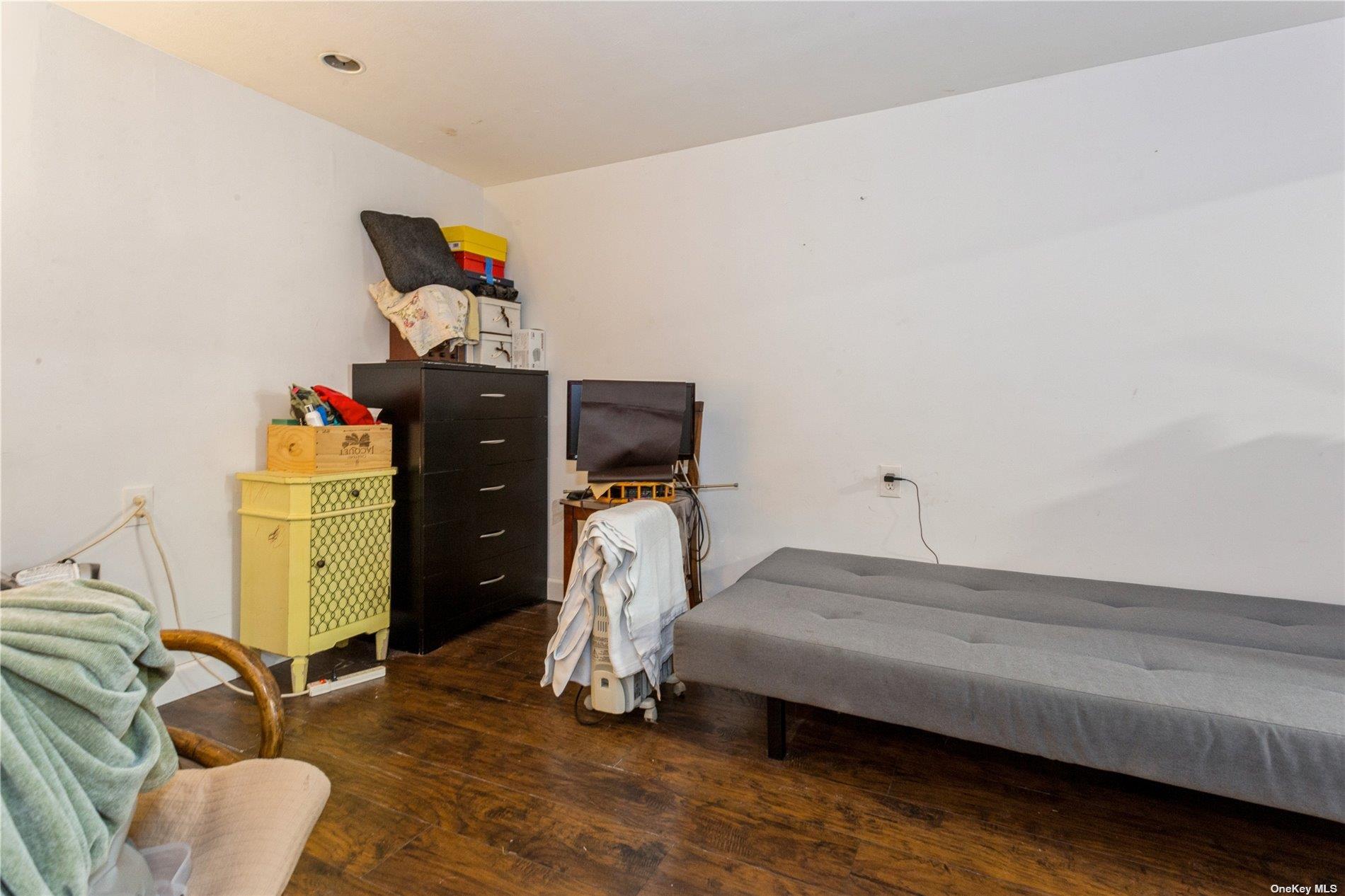 #17 photo, 110-17 64 Avenue, クイーンズ区 Forest Hills , NY 11375