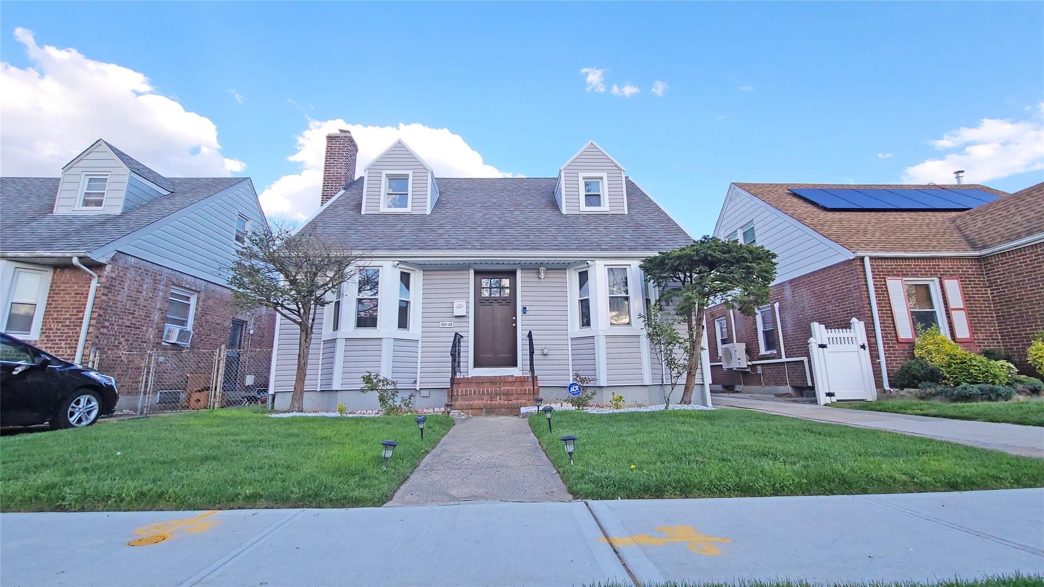 #1 photo, 130-25 217th Street, Laurelton , NY 11413