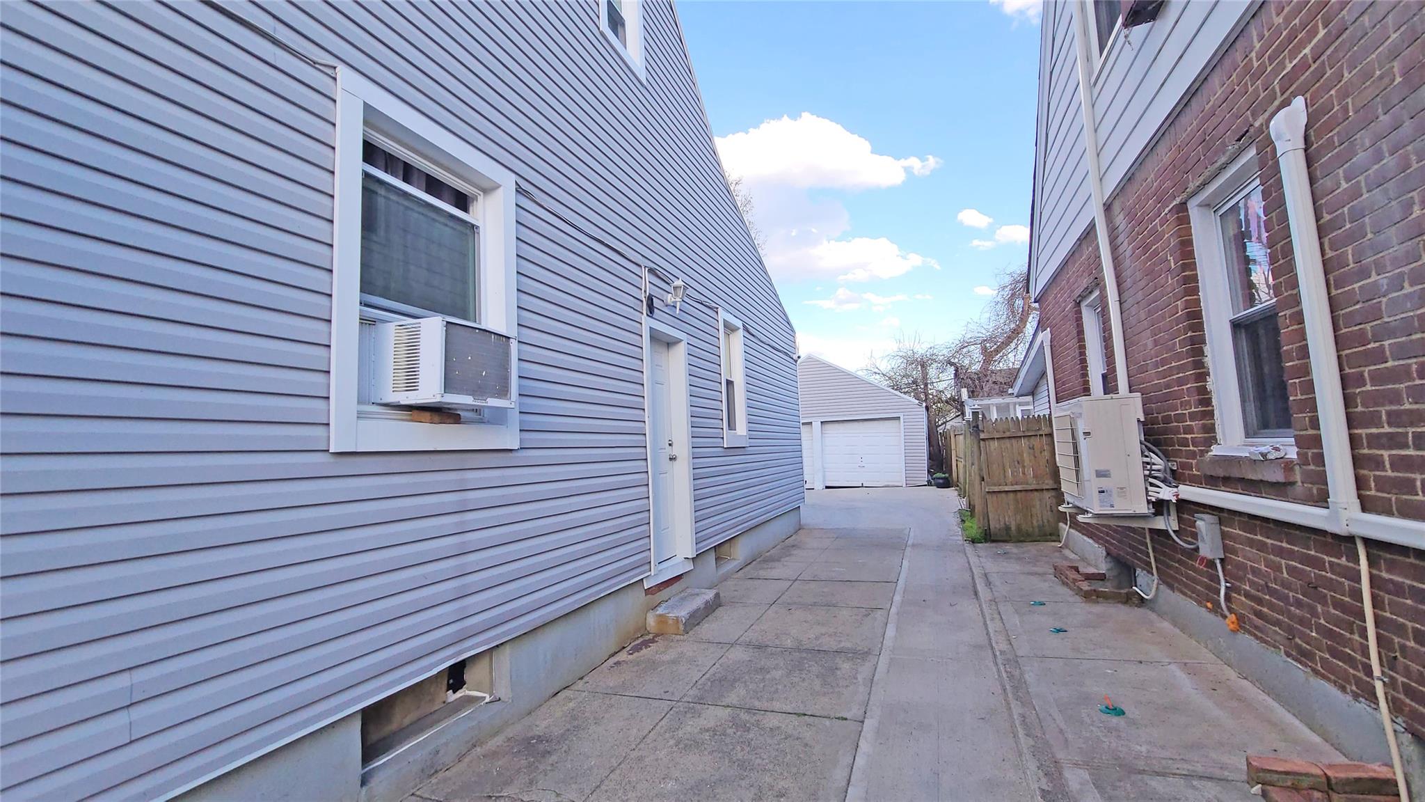 #17 photo, 130-25 217th Street, Laurelton , NY 11413