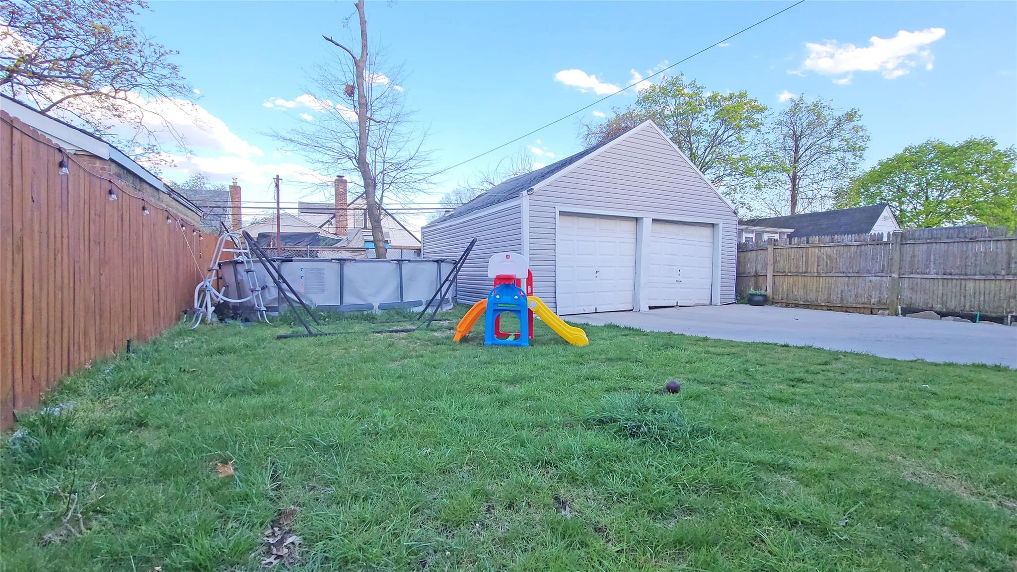 #19 photo, 130-25 217th Street, Laurelton , NY 11413