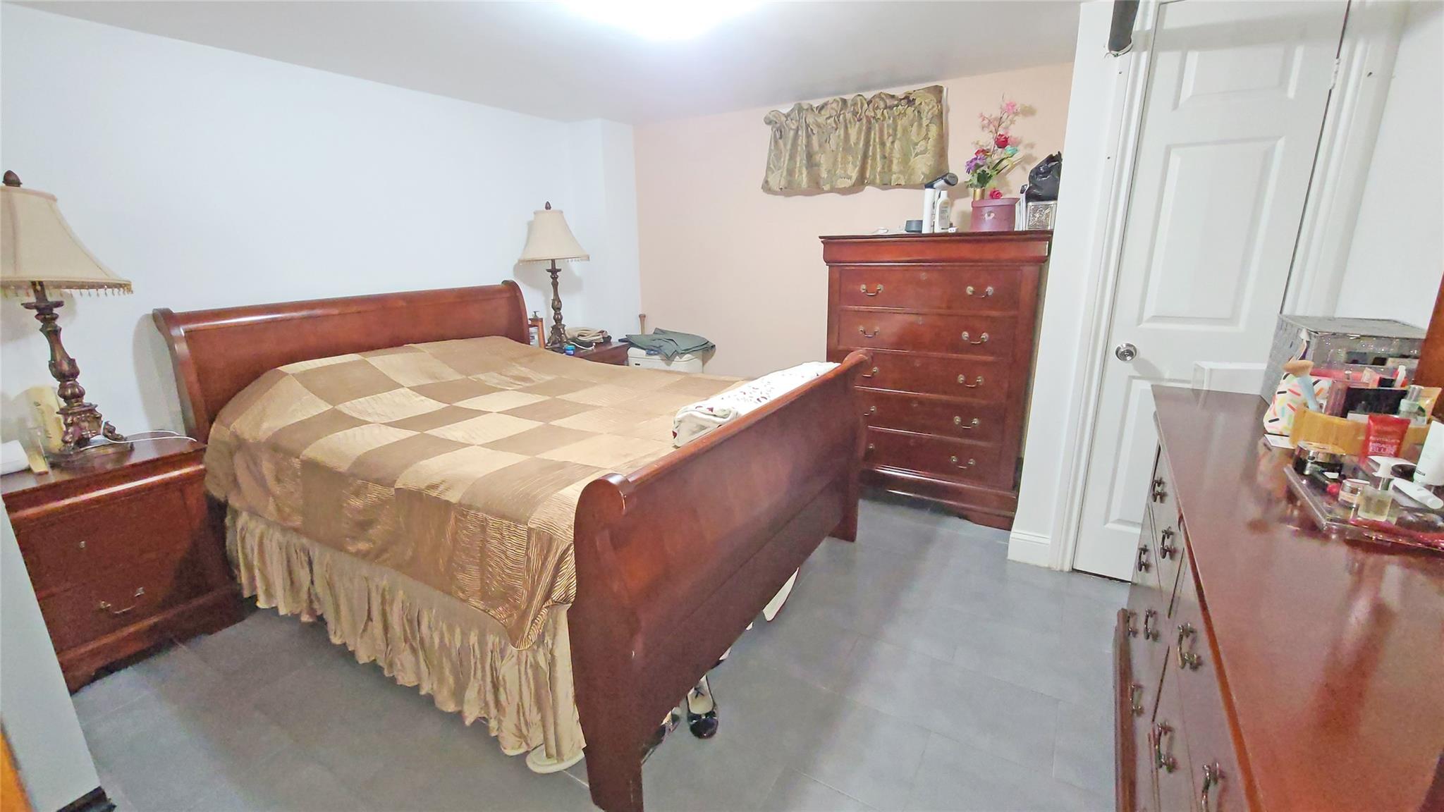 #9 photo, 130-25 217th Street, Laurelton , NY 11413