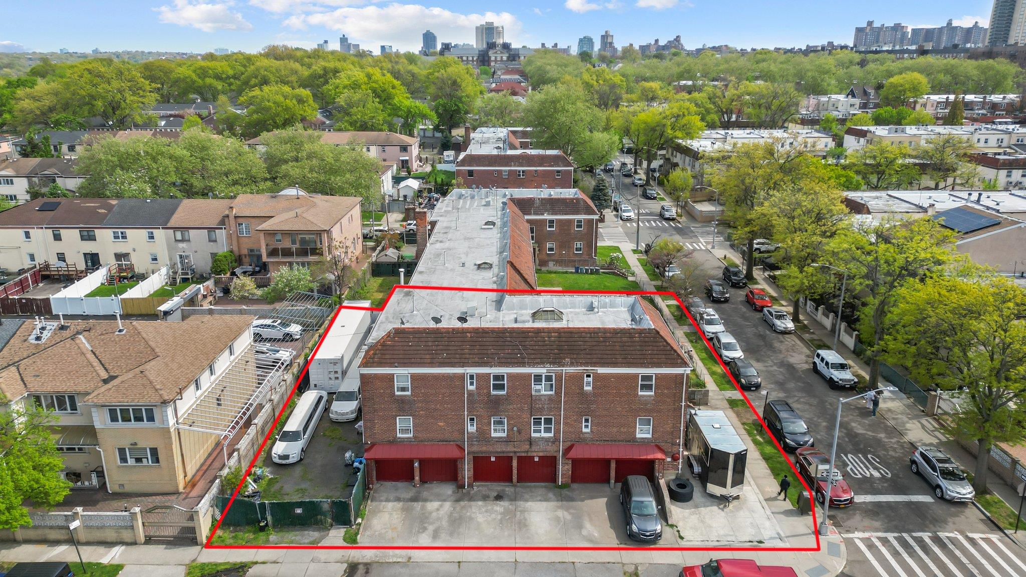#1 photo, 63-31 110th Street, 皇后區 森林小丘 Forest Hills , NY 11375