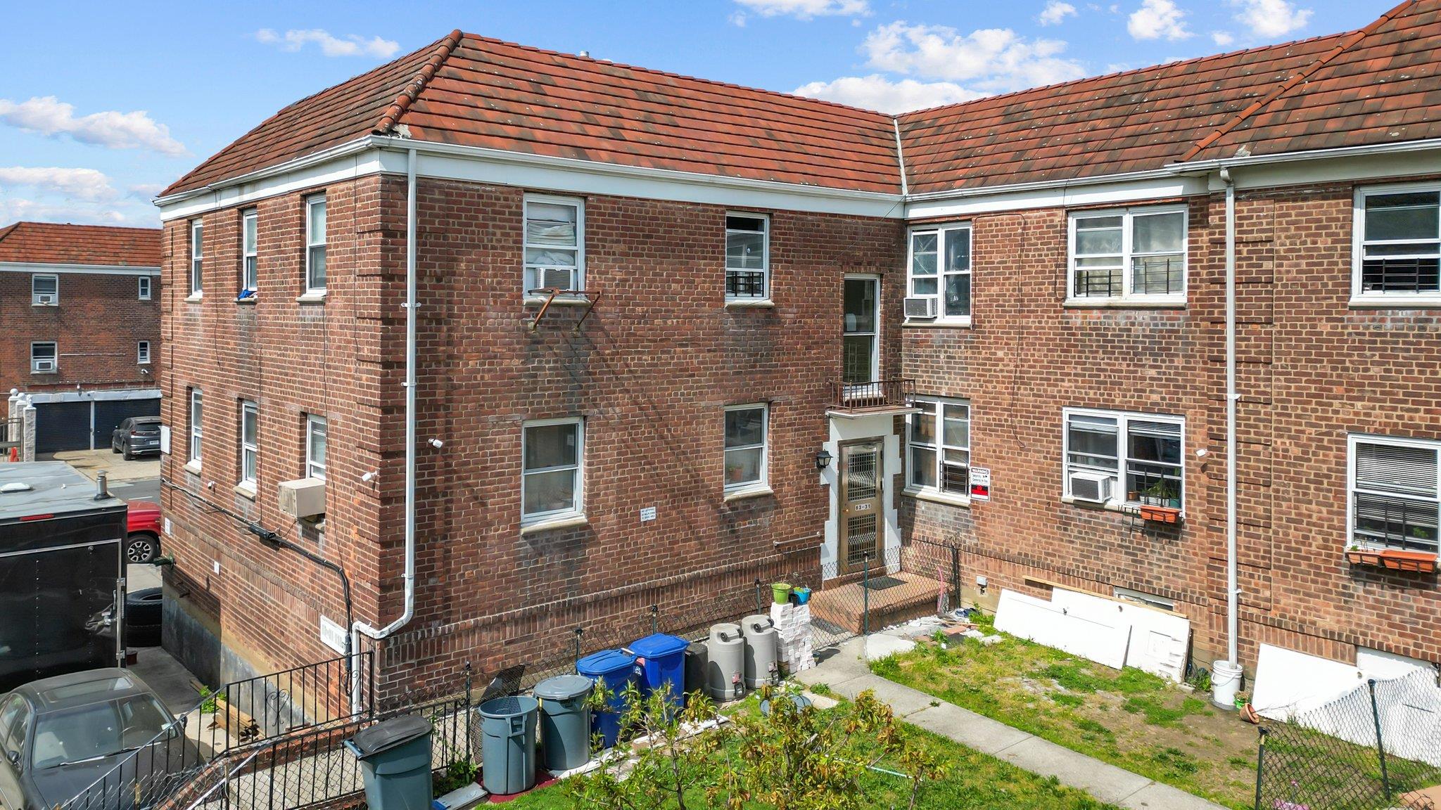 #4 photo, 63-31 110th Street, クイーンズ区 Forest Hills , NY 11375