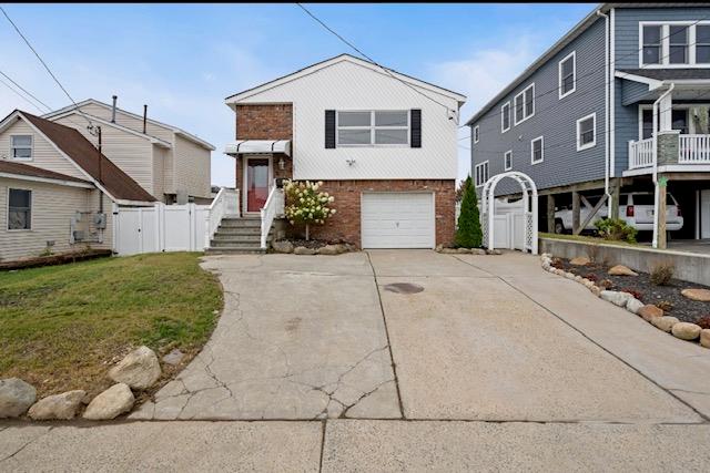 #1 photo, 881 Surf Street, Lindenhurst , NY 11757