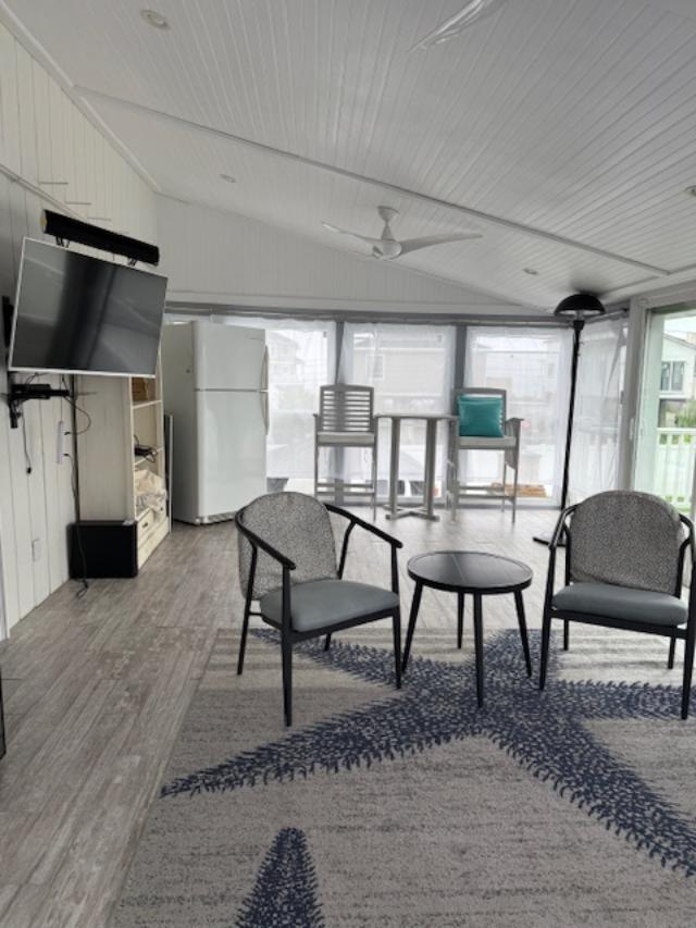 #12 photo, 881 Surf Street, 東長島 Lindenhurst , NY 11757