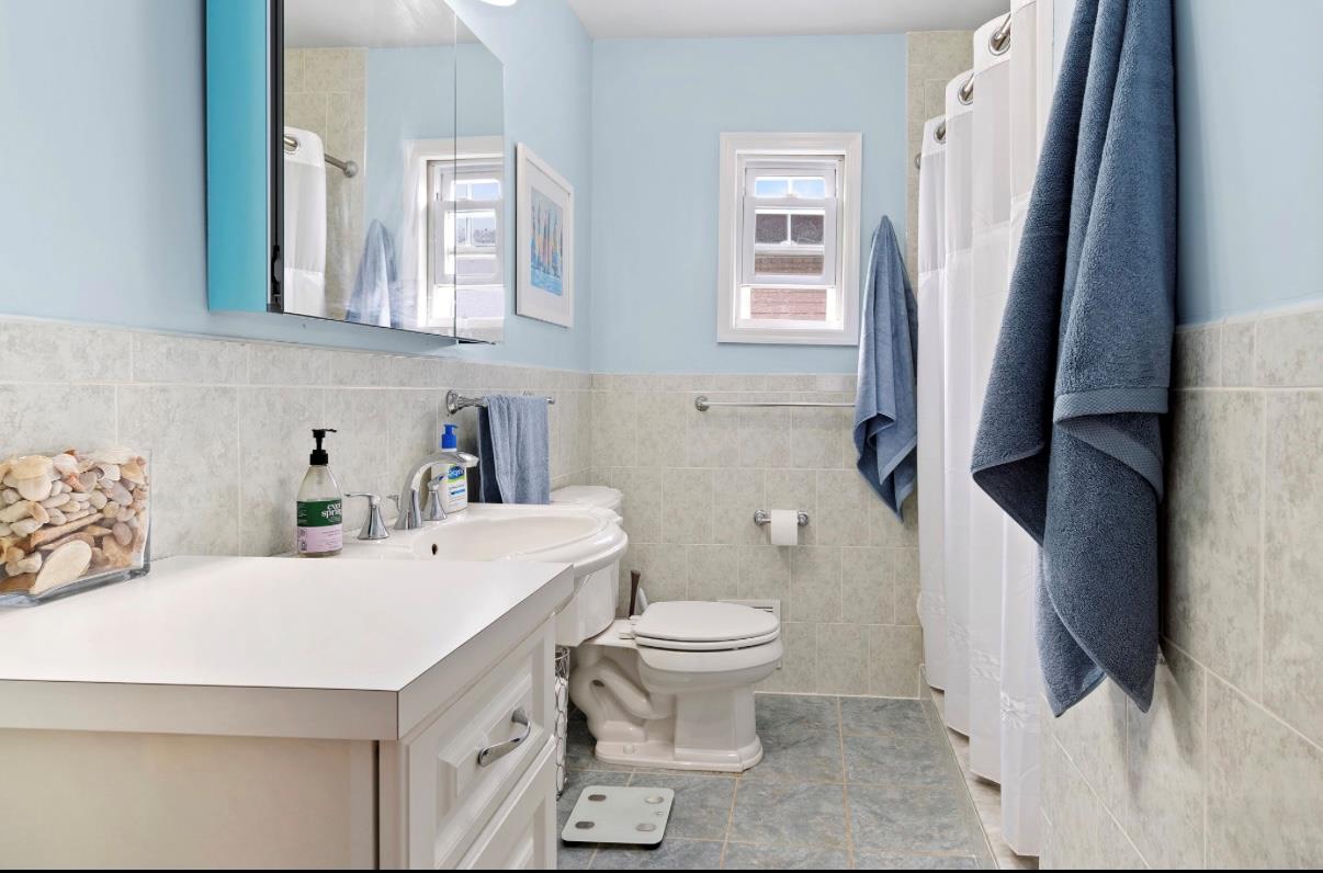 #7 photo, 881 Surf Street, 東長島 Lindenhurst , NY 11757