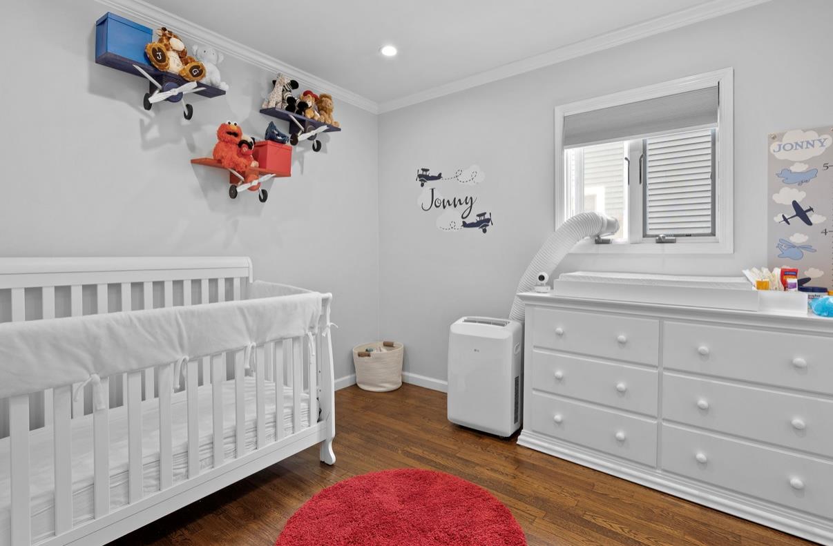 #8 photo, 881 Surf Street, 東長島 Lindenhurst , NY 11757