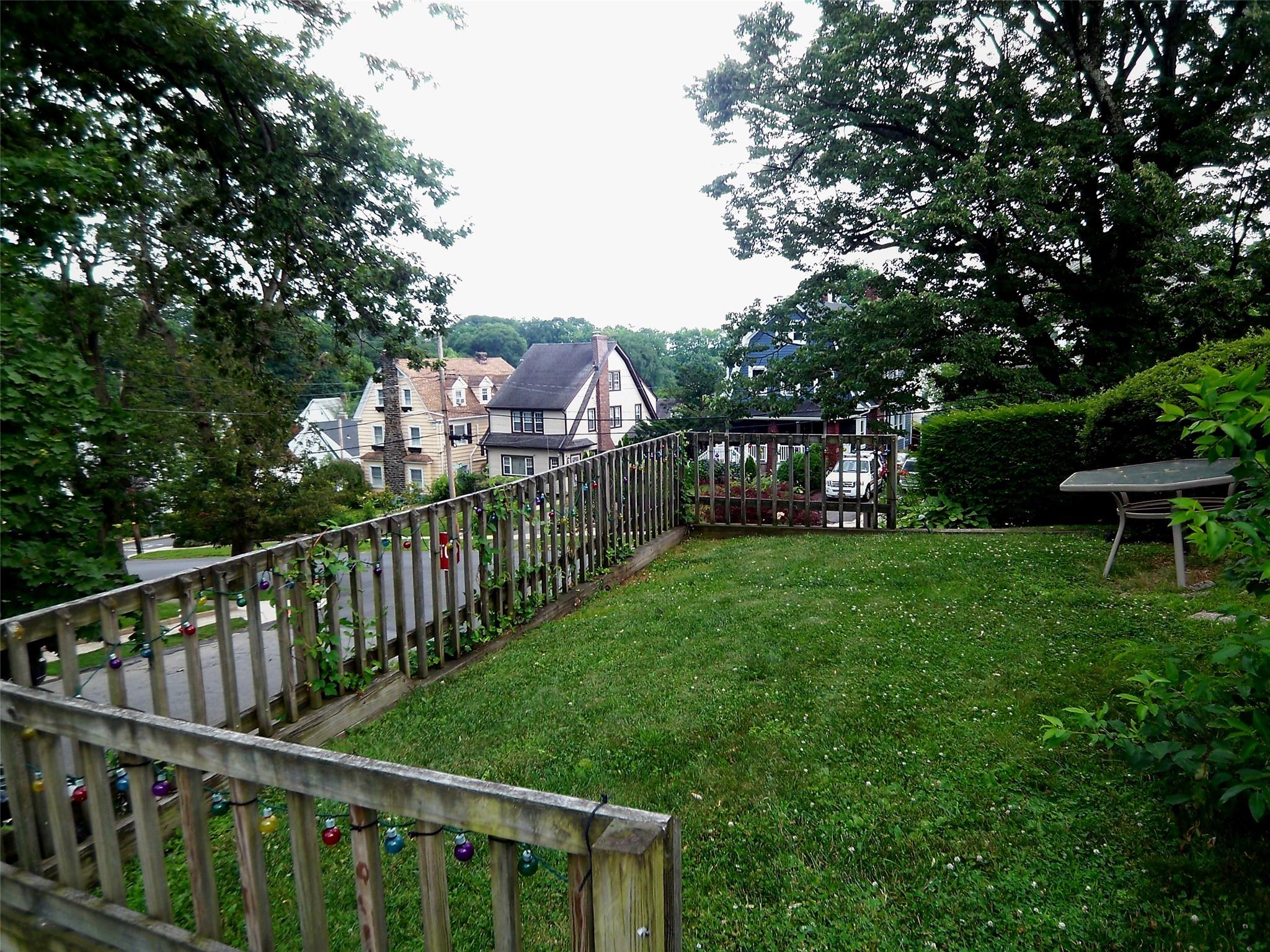 #7 photo, 415 E Prospect Avenue, Mount Vernon , NY 10553