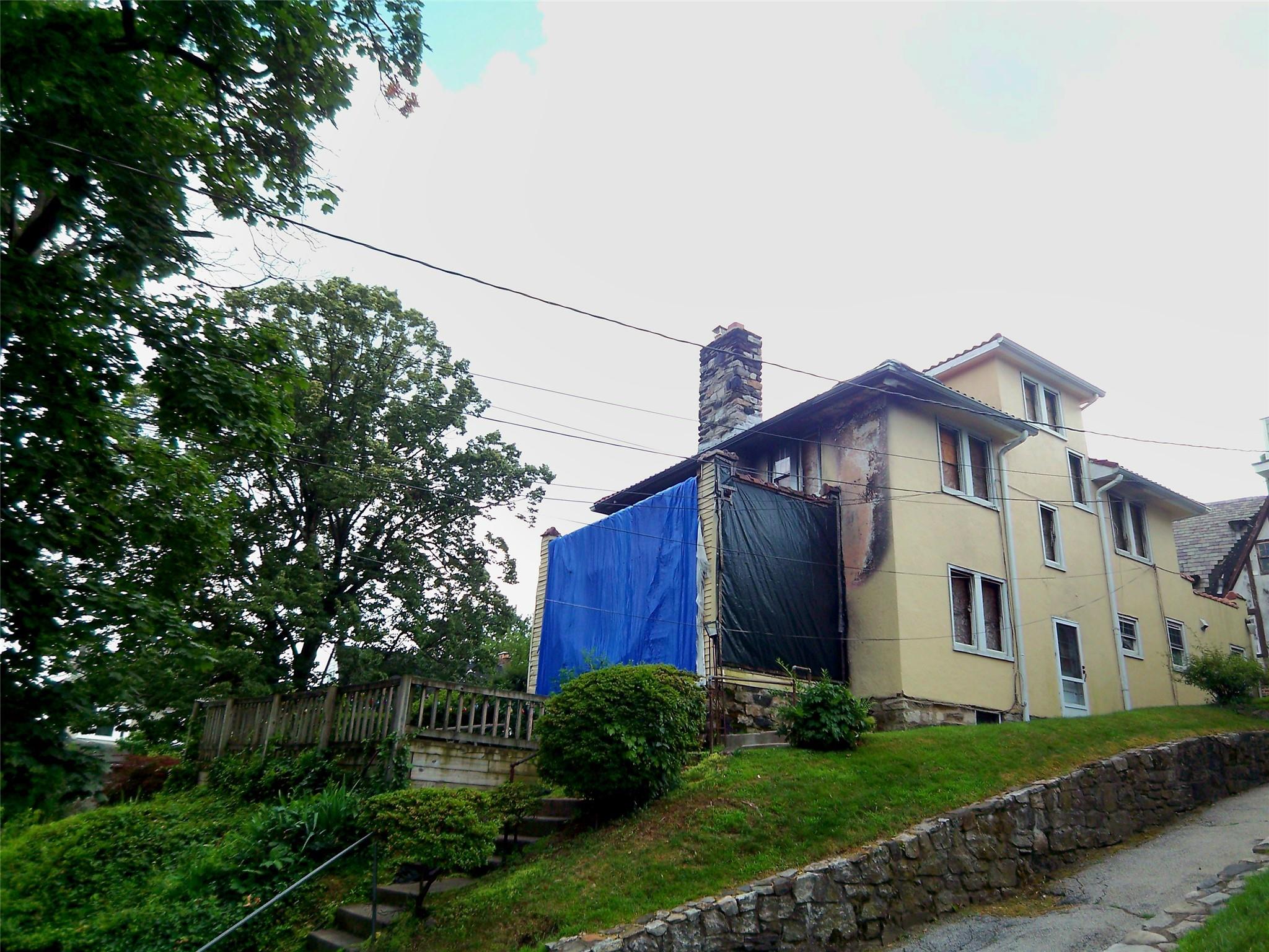 #8 photo, 415 E Prospect Avenue, Mount Vernon , NY 10553