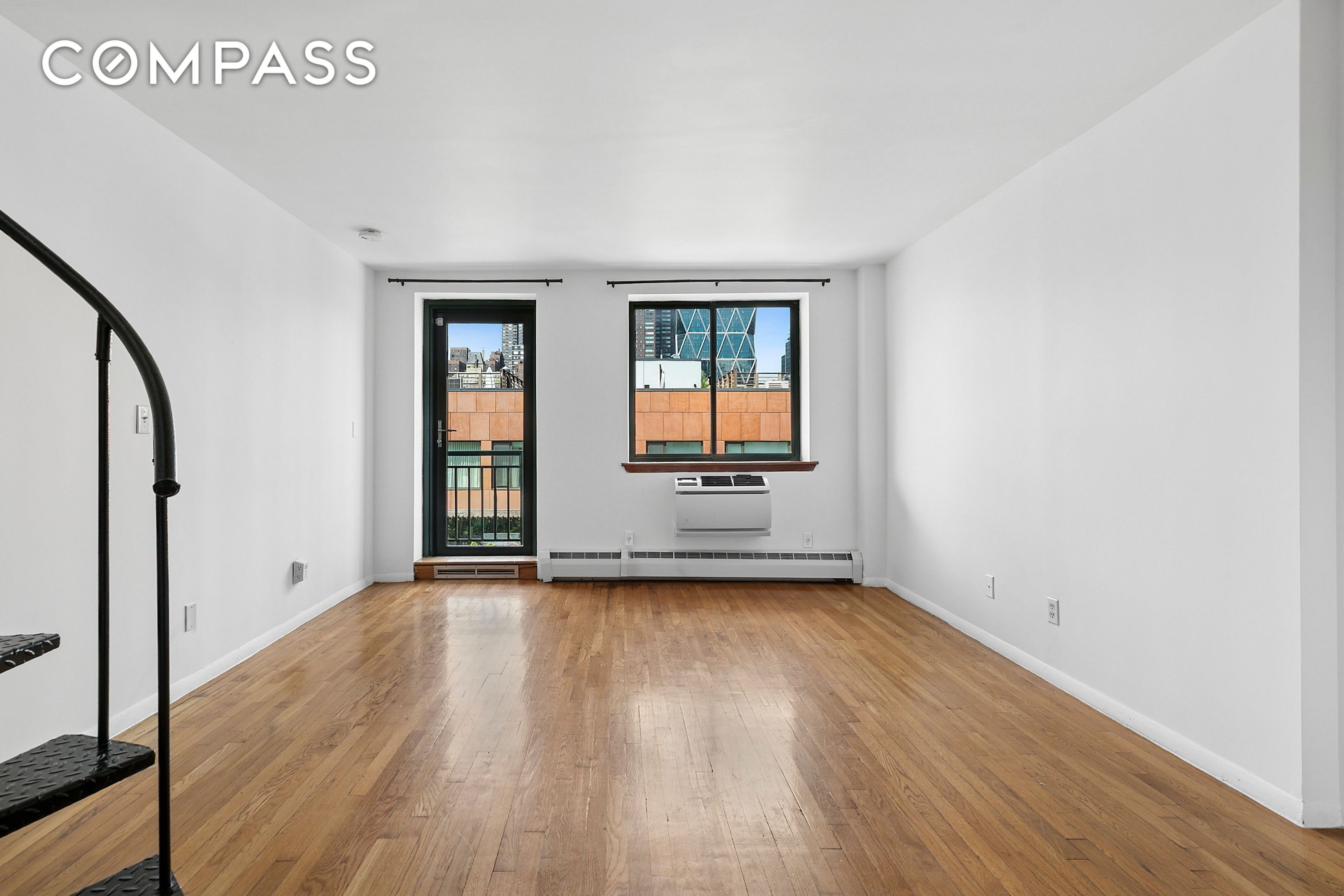 #1 photo, 325 W 51st Street, Hell's Kitchen , NY 10019