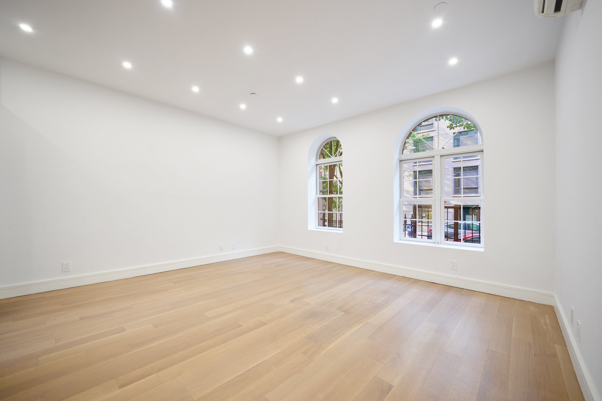 #4 photo, New York City, マンハッタン West Harlem , NY 10030