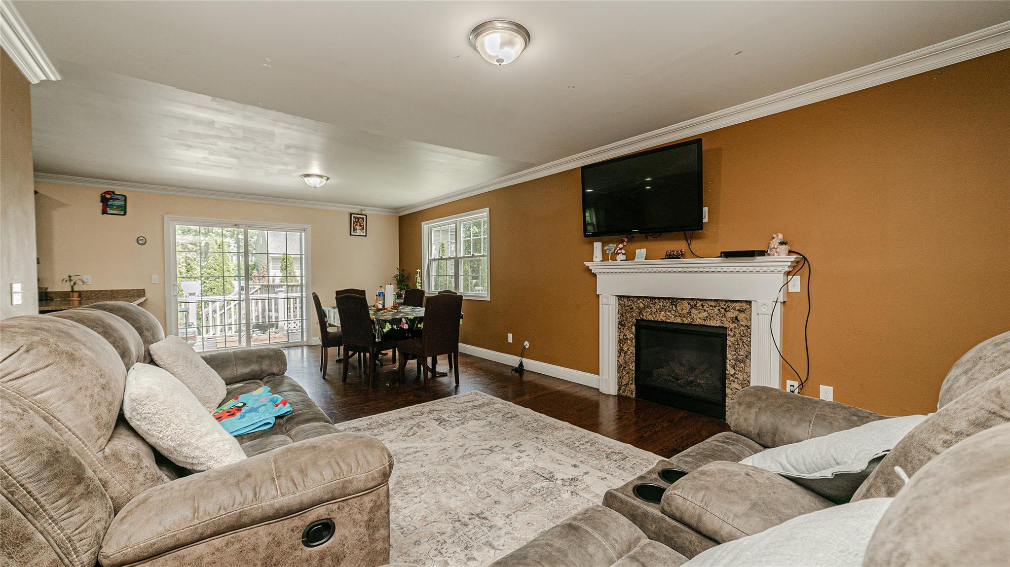 #6 photo, 5 Ormond Place, サフォーク郡 Mastic , NY 11950