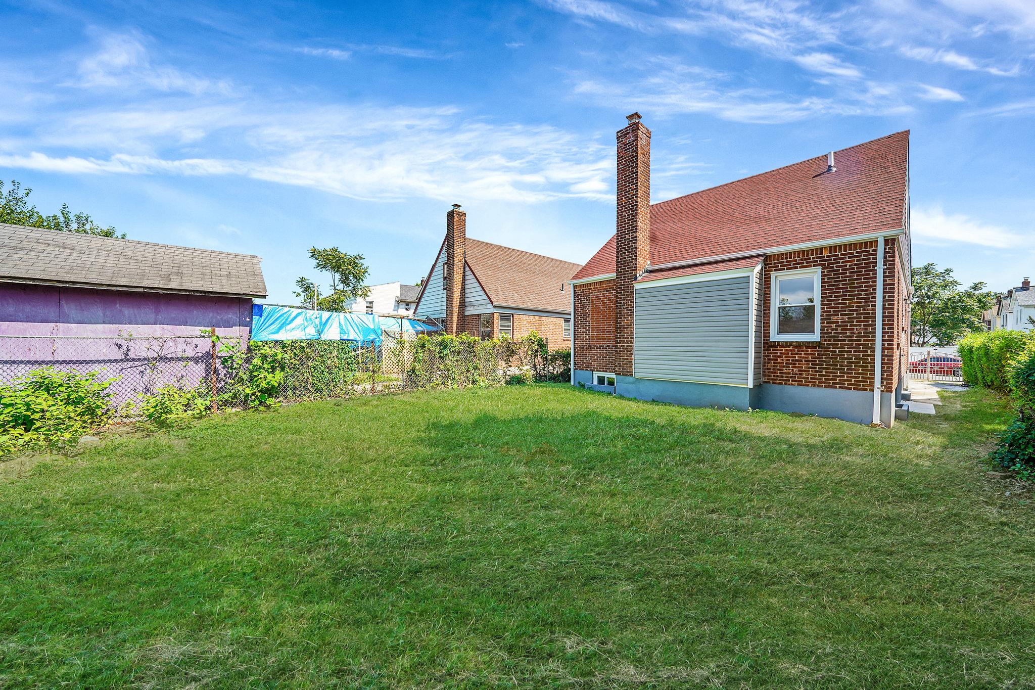 #6 photo, 21609 104th Avenue, كوينز Queens Village , NY 11429