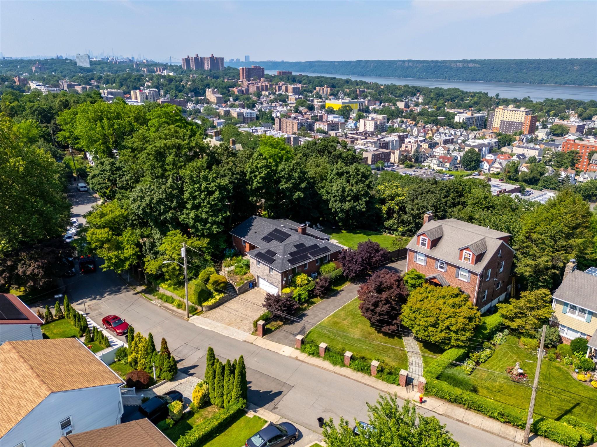 #7 photo, 111 Alta Avenue, Yonkers , NY 10705