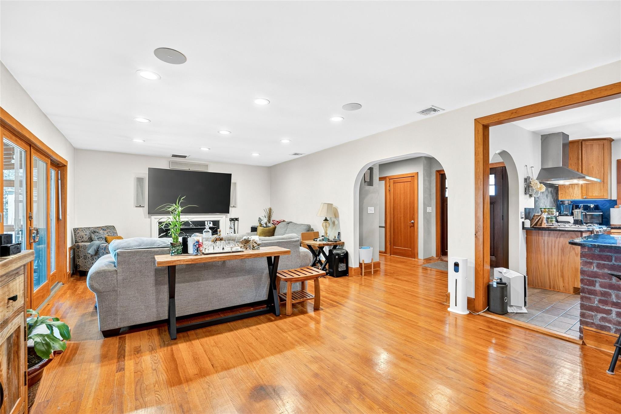 #8 photo, 111 Alta Avenue, Yonkers , NY 10705