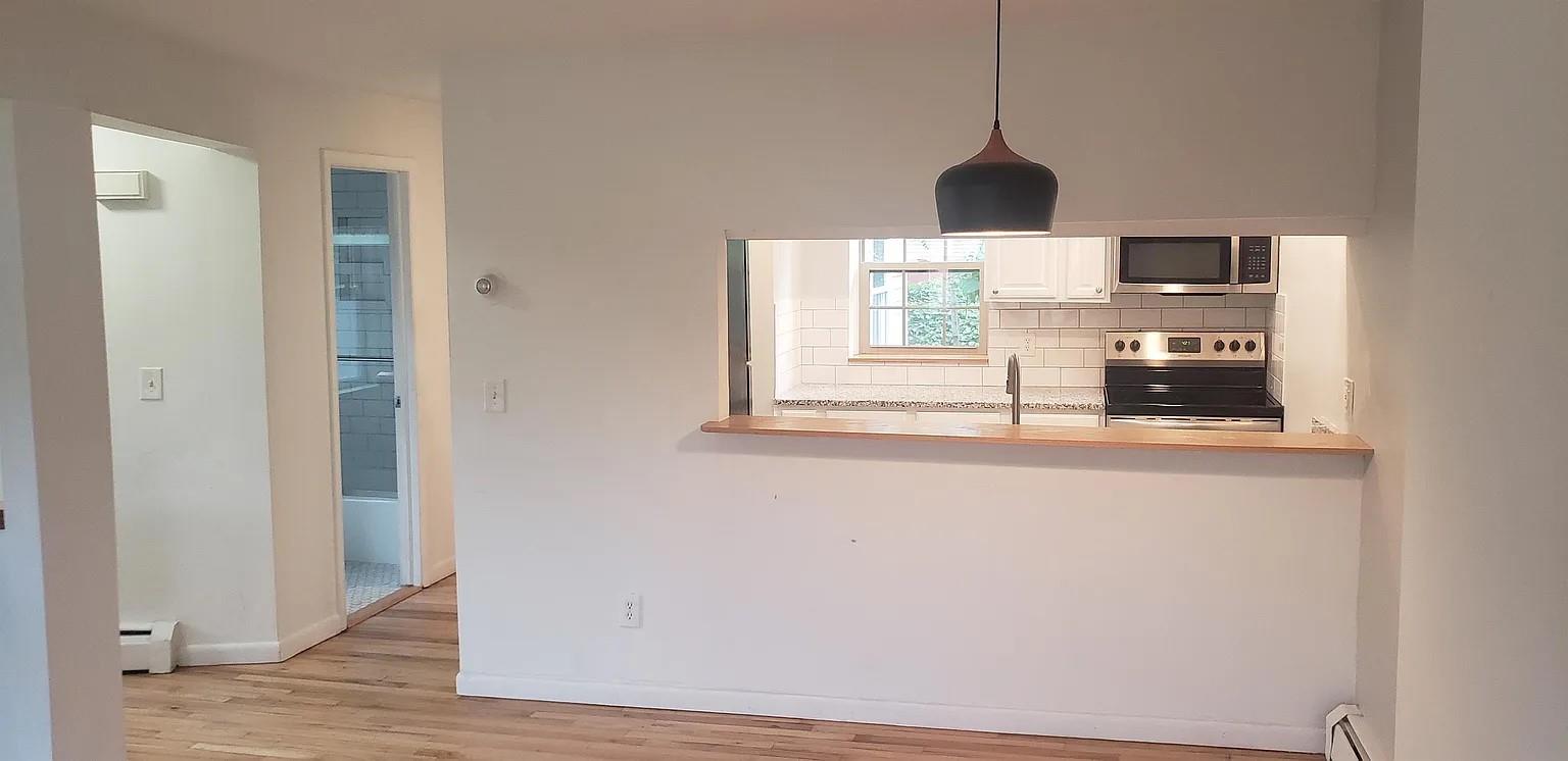 #6 photo, 190 Union Street, Poughkeepsie , NY 12601