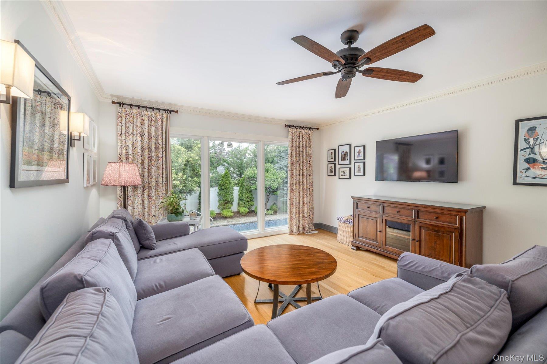 #14 photo, 6 Blenheim Court, ナッソー郡 Rockville Centre , NY 11570