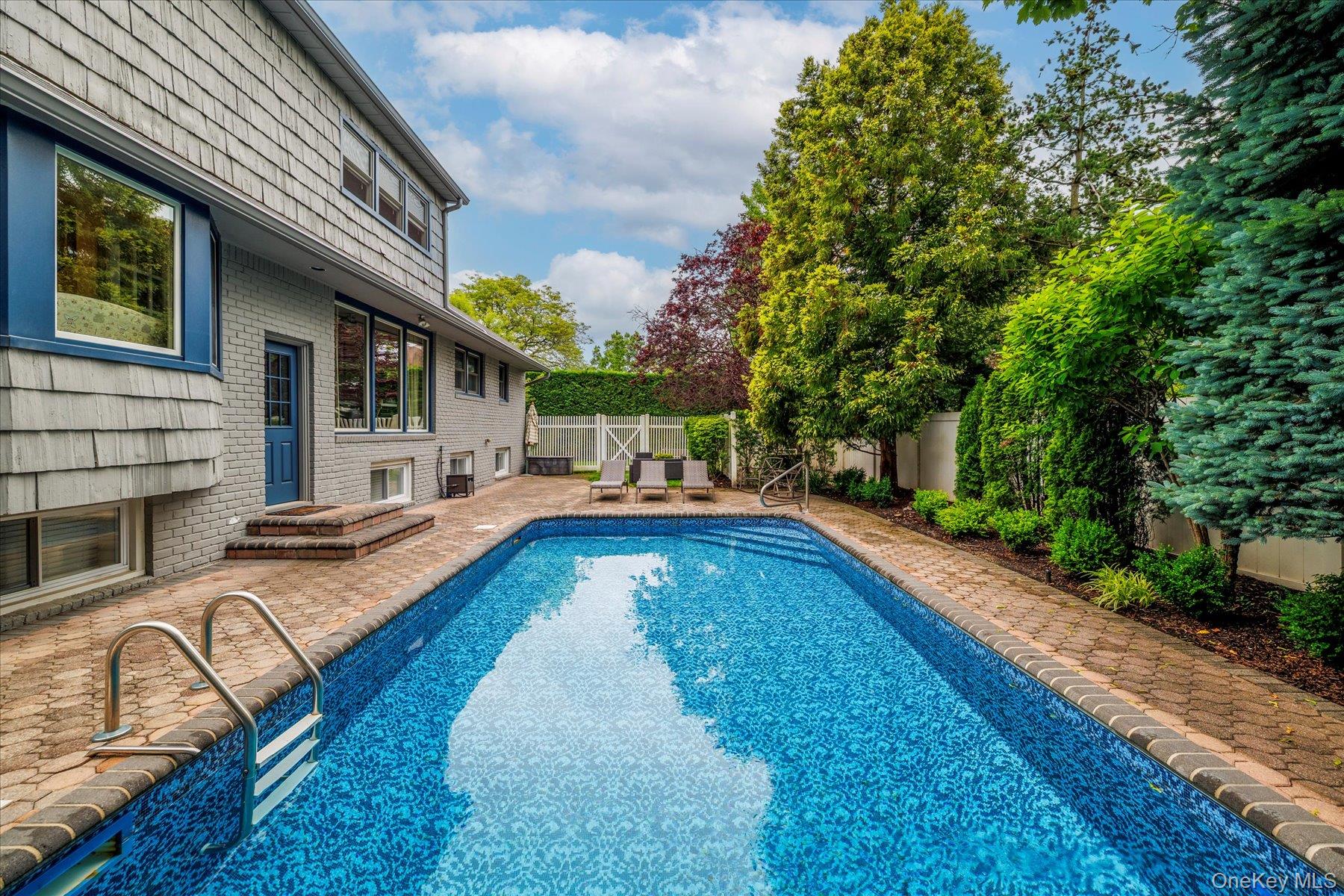 #7 photo, 6 Blenheim Court, ナッソー郡 Rockville Centre , NY 11570