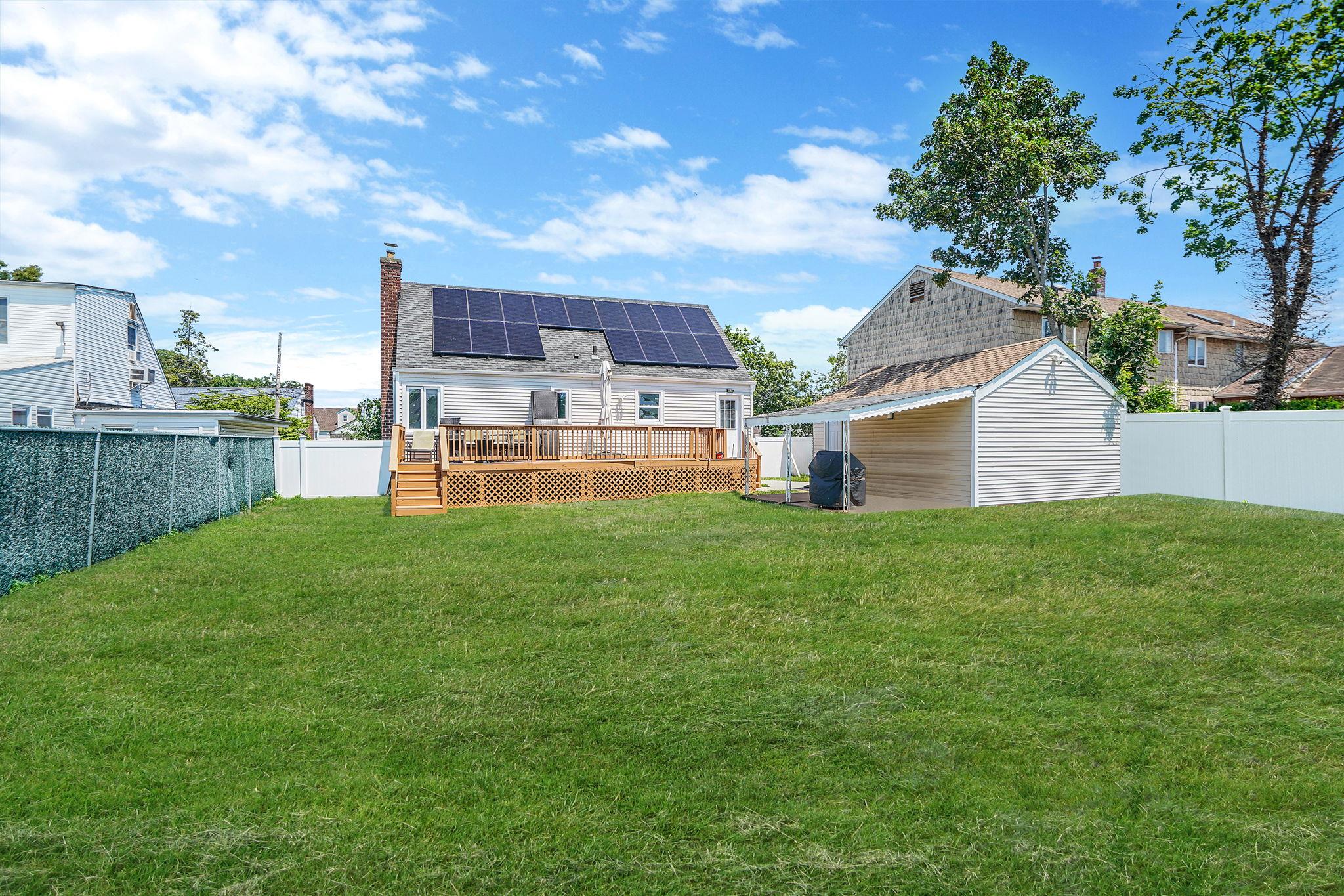 #12 photo, 722 N Ascan Street, ナッソー郡 Elmont , NY 11003