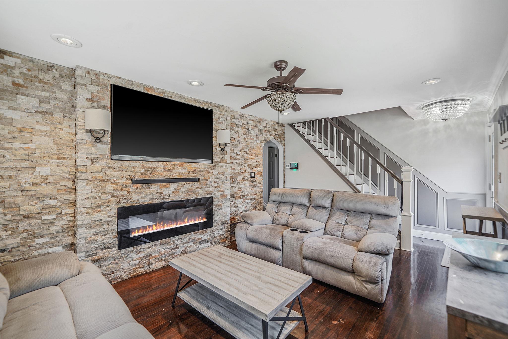 #6 photo, 722 N Ascan Street, ナッソー郡 Elmont , NY 11003