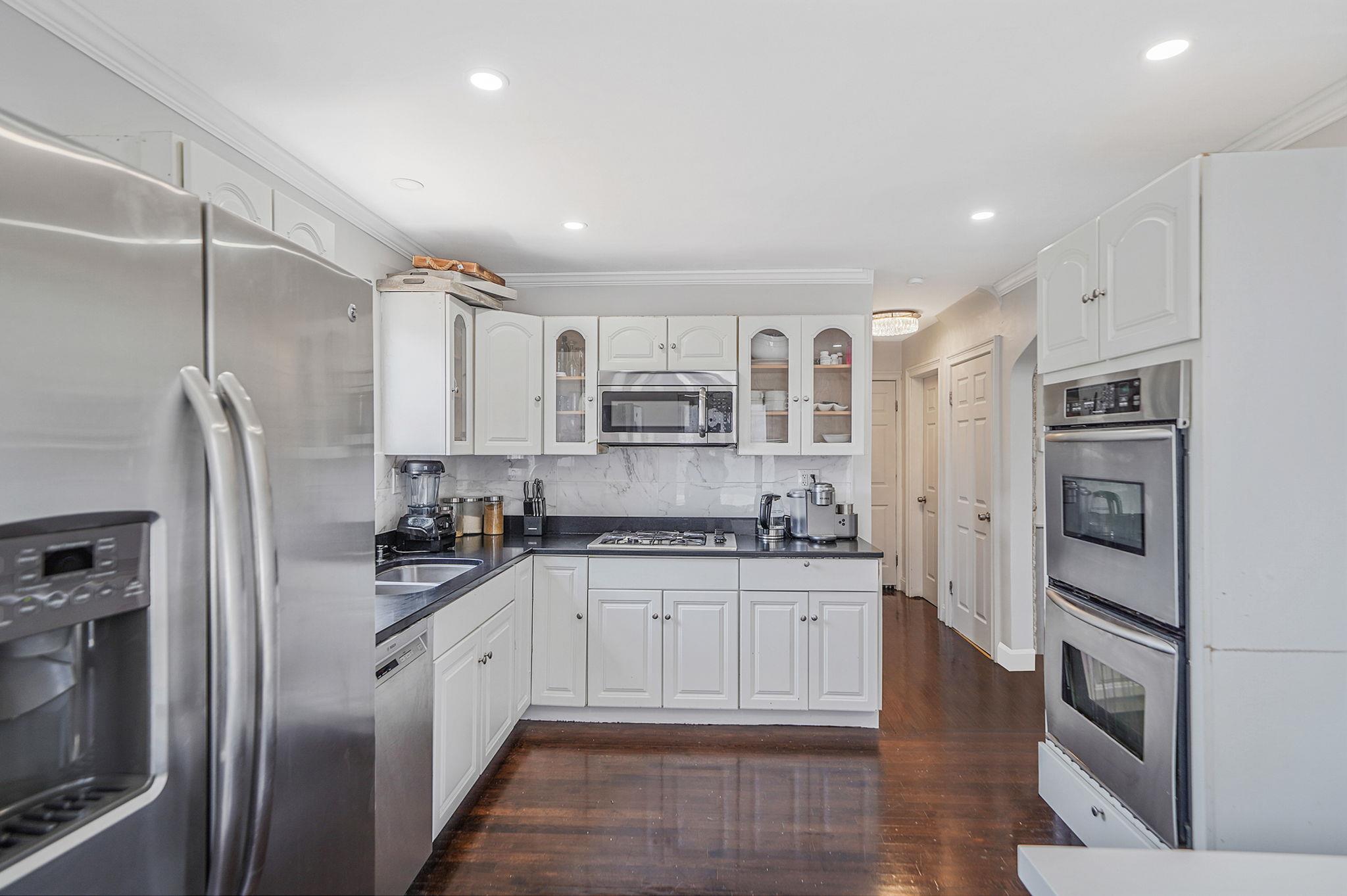 #7 photo, 722 N Ascan Street, ナッソー郡 Elmont , NY 11003