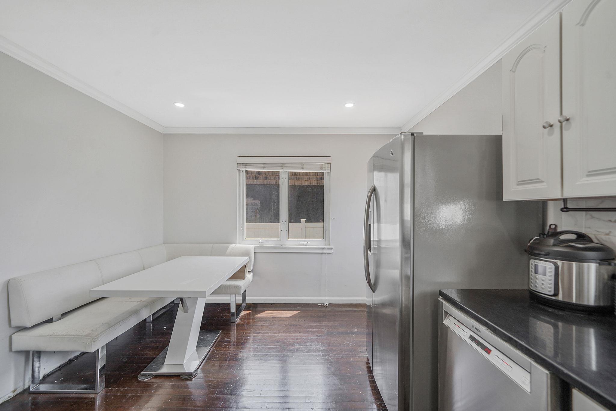 #8 photo, 722 N Ascan Street, ナッソー郡 Elmont , NY 11003