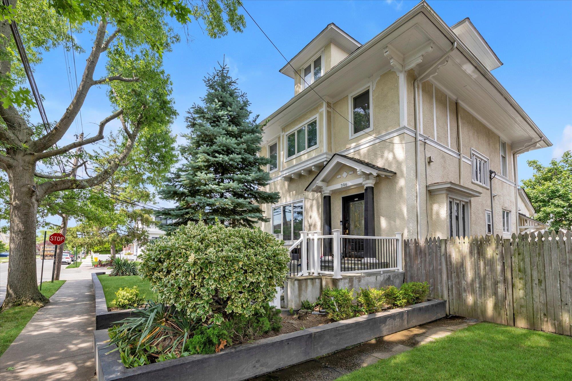 #1 photo, 396 Oakland Avenue, 長島 Cedarhurst , NY 11516