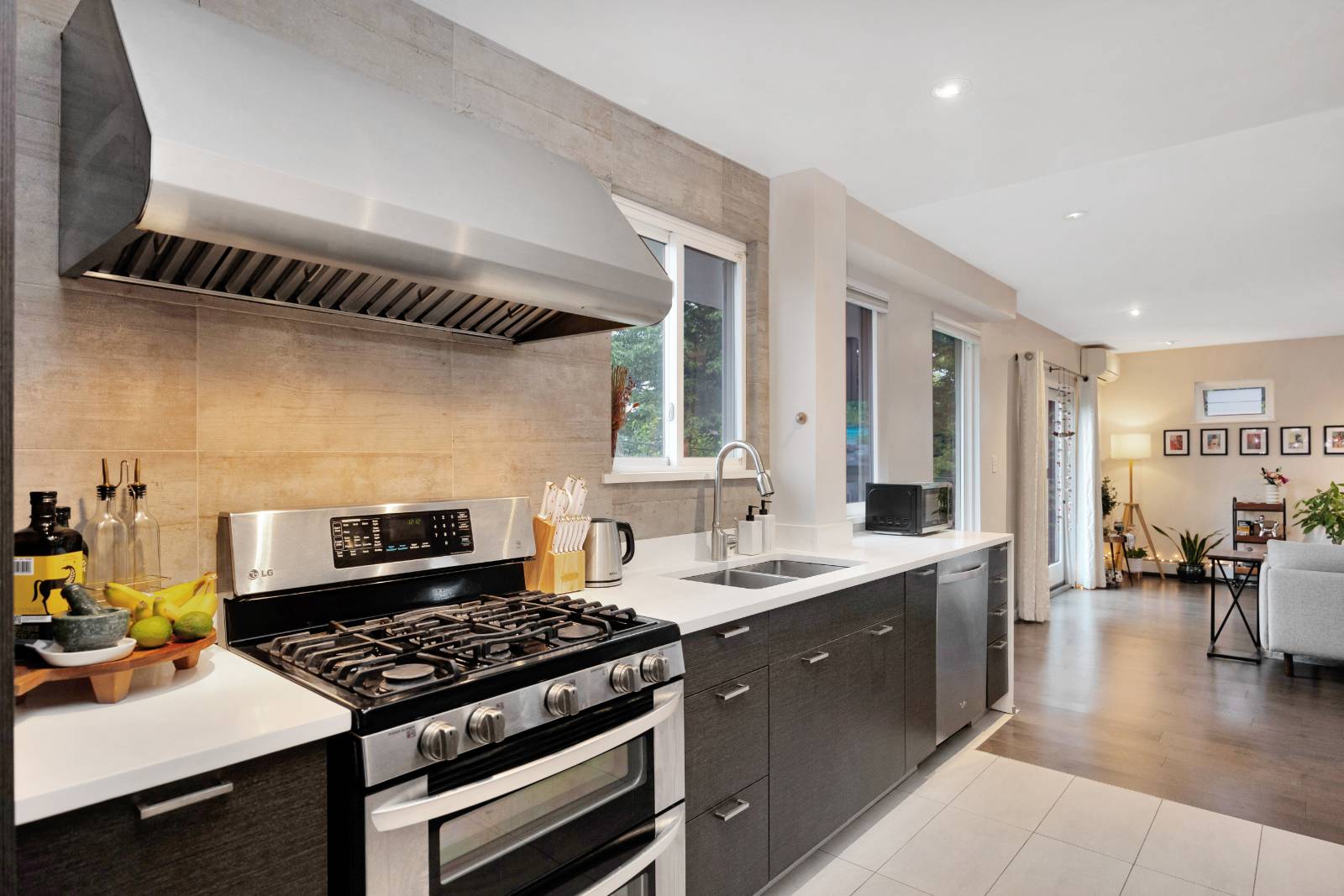 #11 photo, 139-15 Coolidge Ave, クイーンズ区 Briarwood , NY 11435