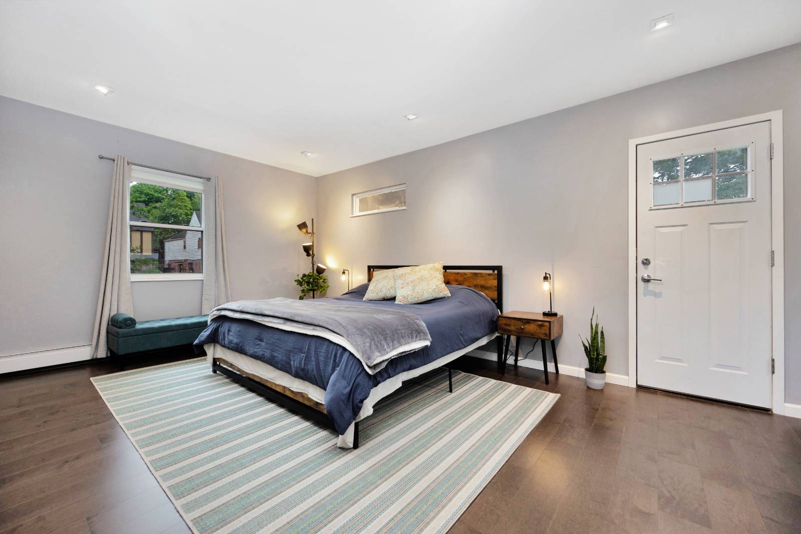 #16 photo, 139-15 Coolidge Ave, クイーンズ区 Briarwood , NY 11435