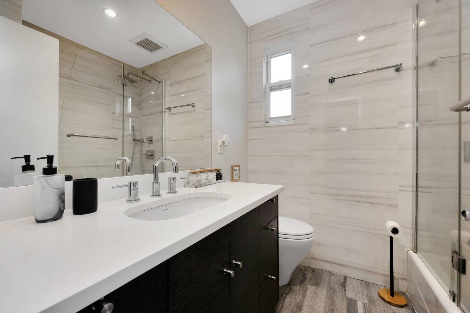 #20 photo, 139-15 Coolidge Ave, クイーンズ区 Briarwood , NY 11435