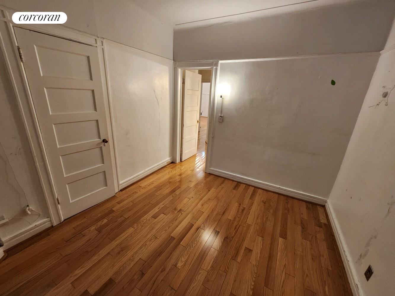 #13 photo, 1023 BEVERLEY Road, ブルックリン区 Prospect Park South , NY 11218