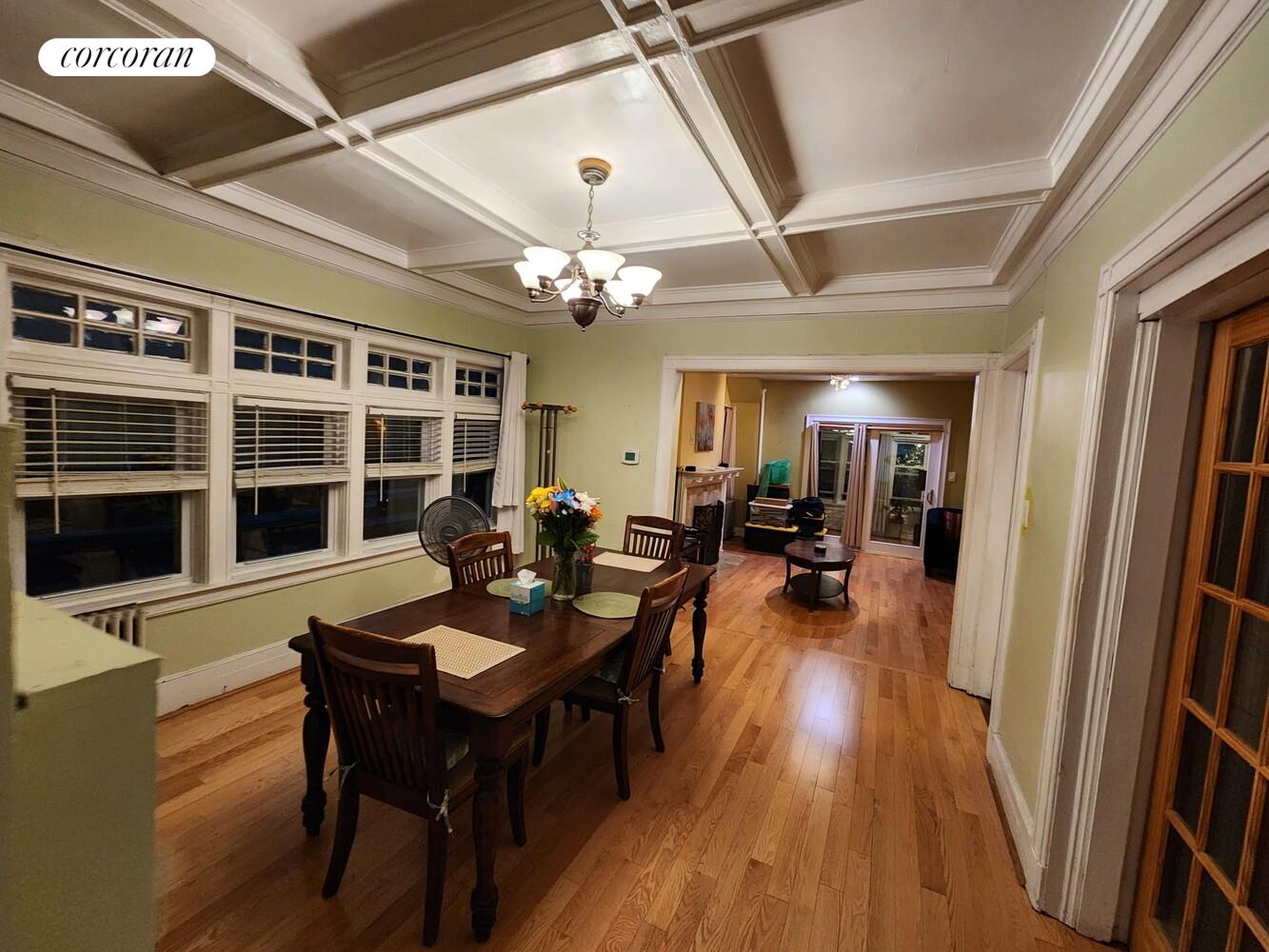 #16 photo, 1023 BEVERLEY Road, ブルックリン区 Prospect Park South , NY 11218