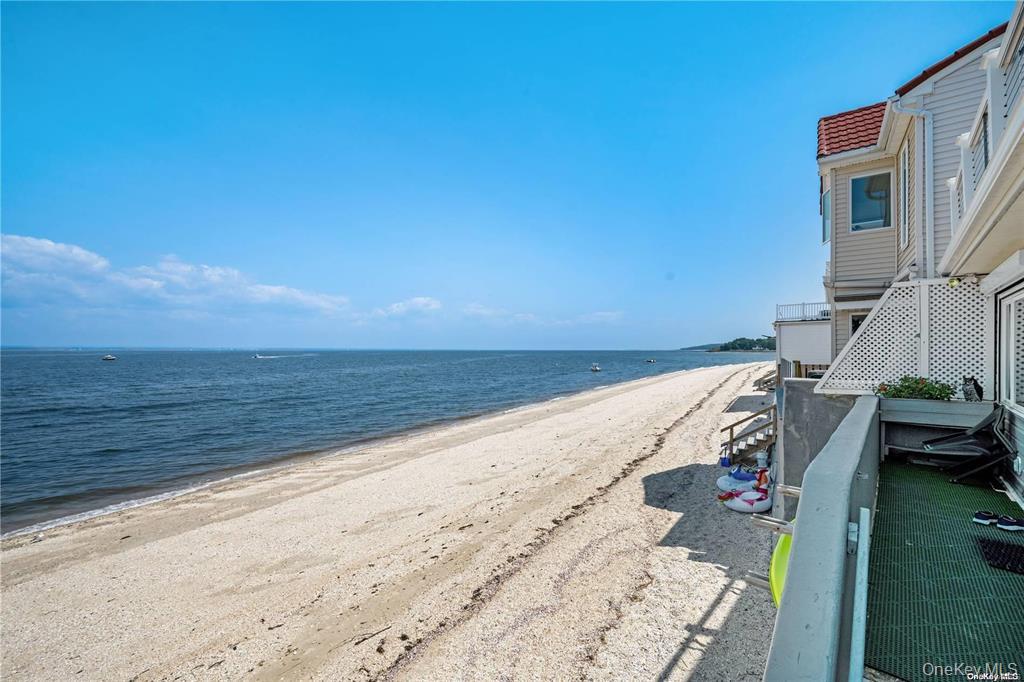 #1 photo, 19 Pine Lane, Bayville , NY 11709