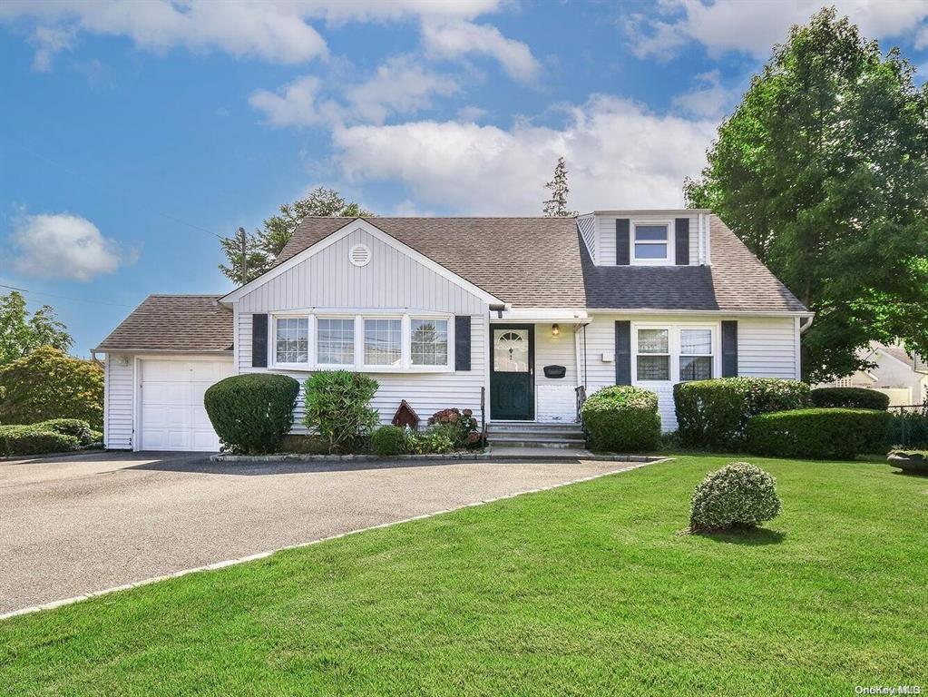#1 photo, 2 John Street, 長島 Greenvale , NY 11548