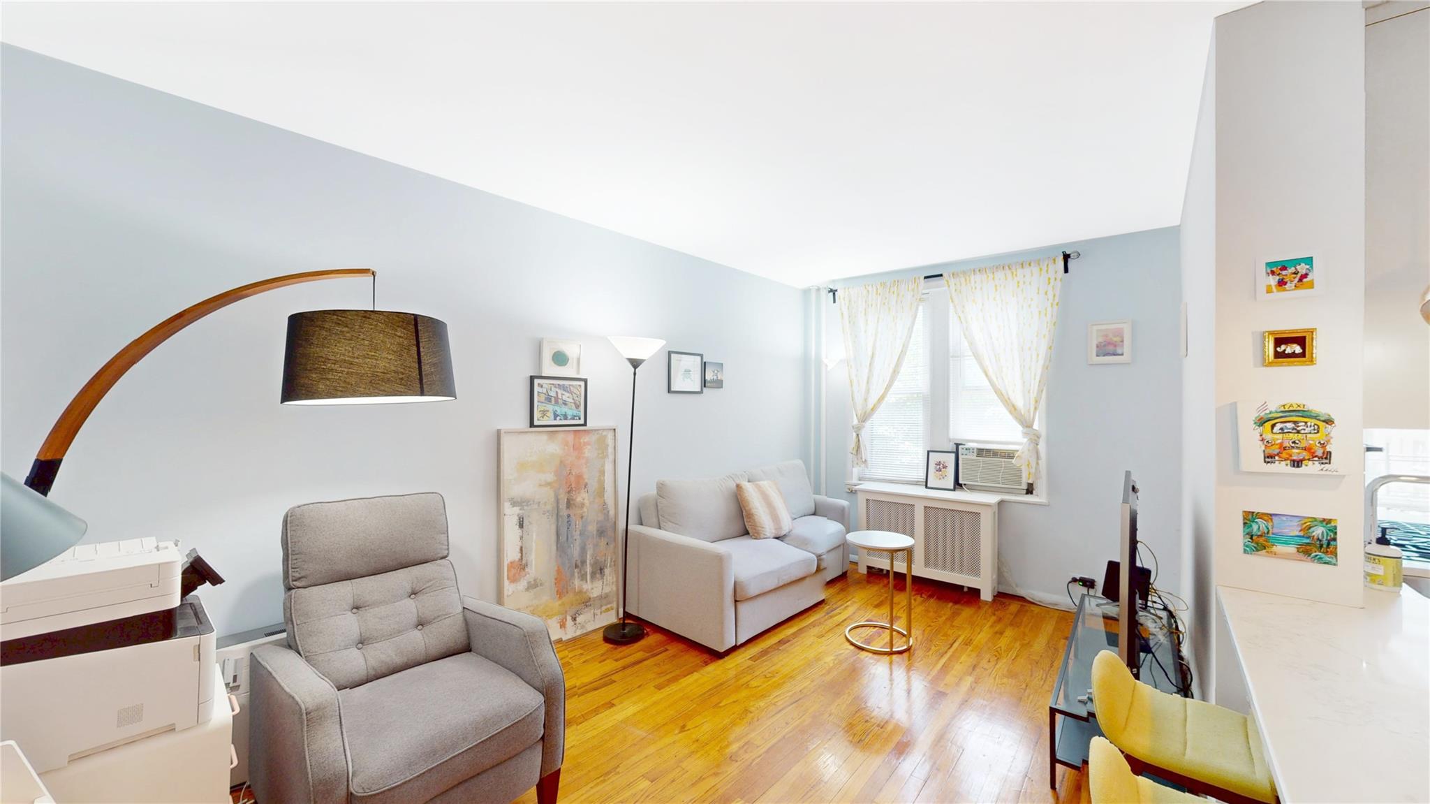 #1 photo, 43-10 48Th Avenue, クイーンズ区 Woodside , NY 11377