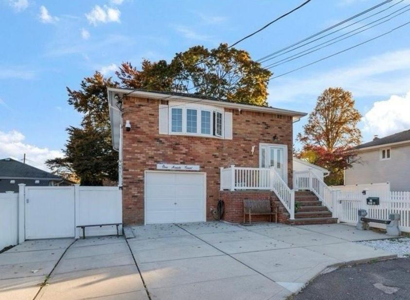 #1 photo, 1 Meade Court, Bethpage , NY 11714