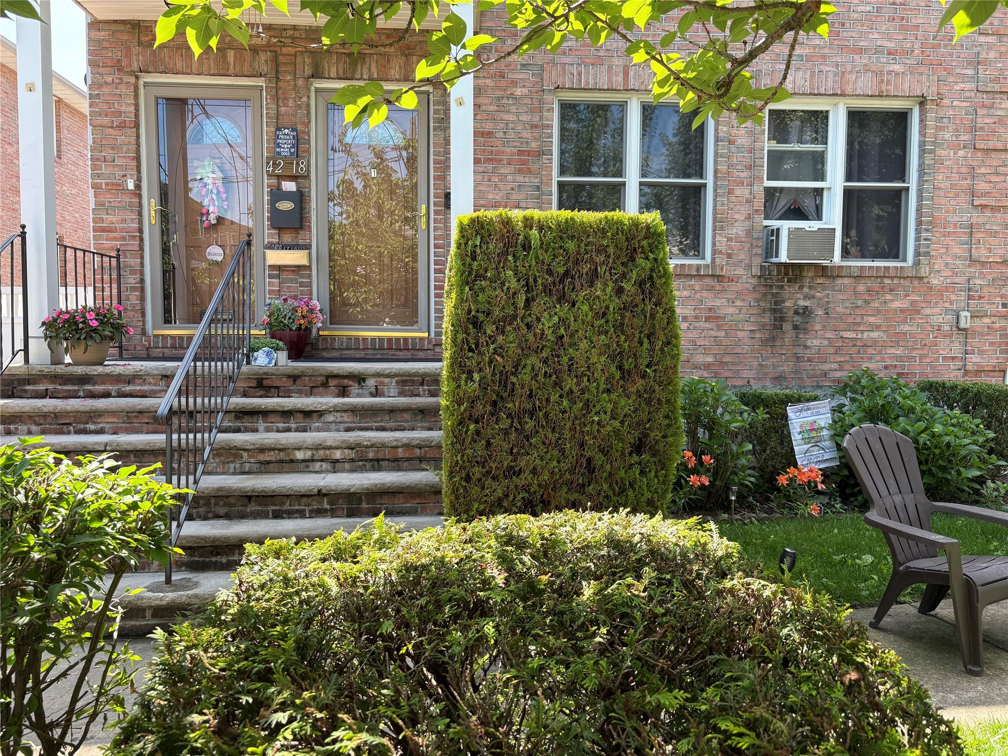 #1 photo, 4218 217th Street, 皇后區 貝塞 Bayside , NY 11361