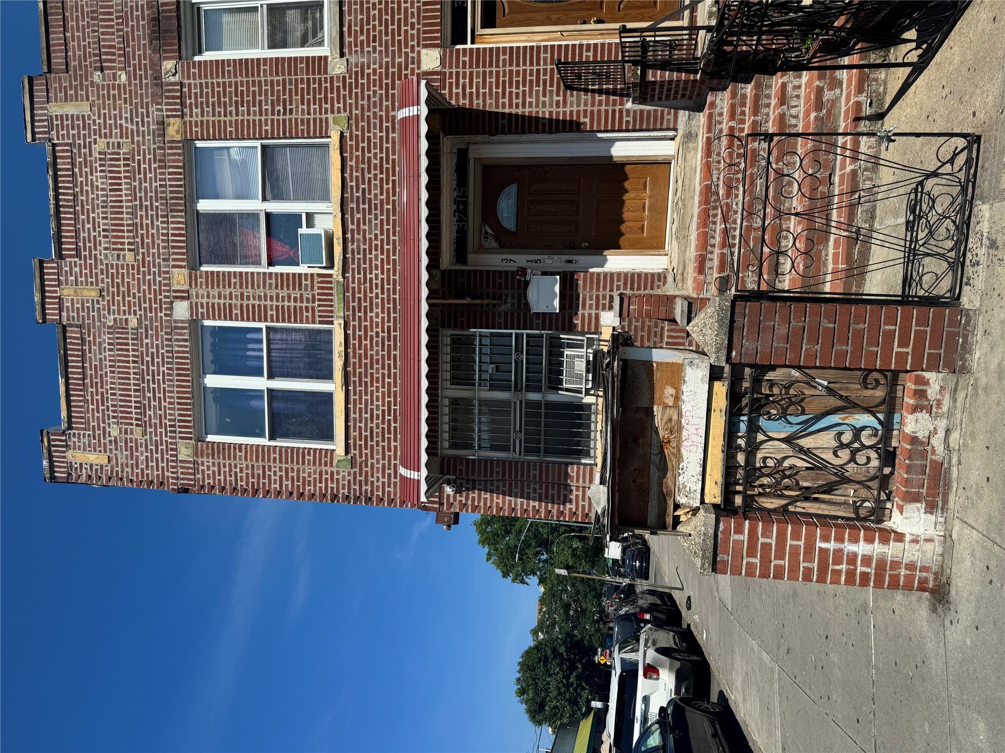 #1 photo, 3715 93rd Street, クイーンズ区 Jackson Heights , NY 11372