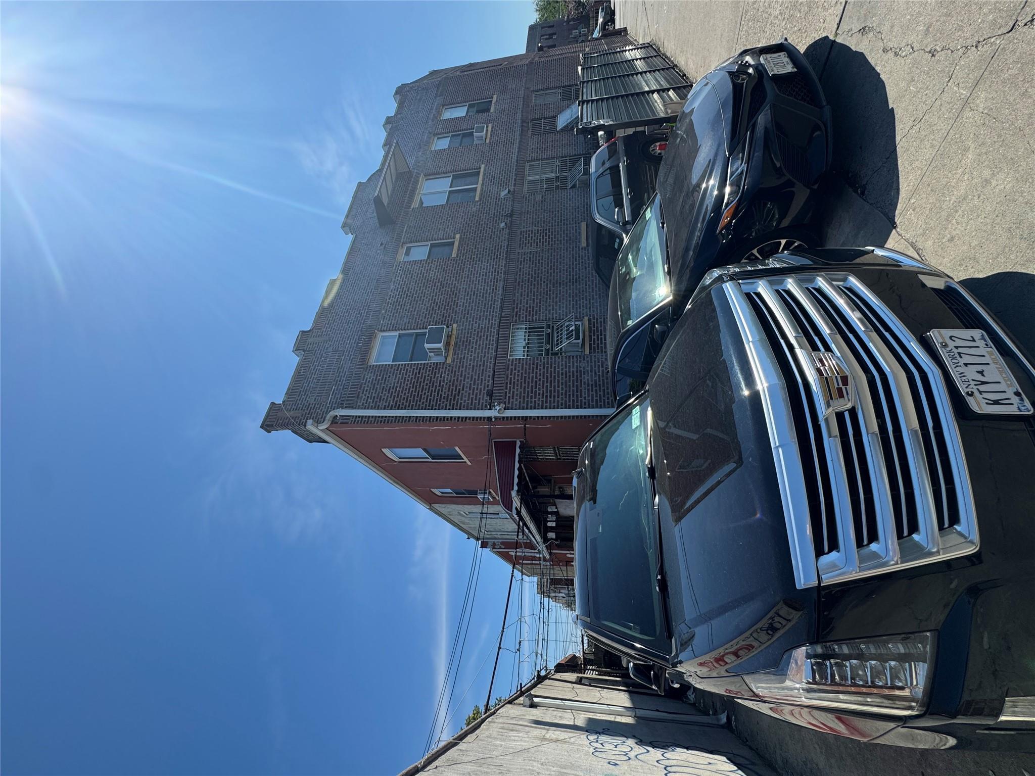 #5 photo, 3715 93rd Street, クイーンズ区 Jackson Heights , NY 11372