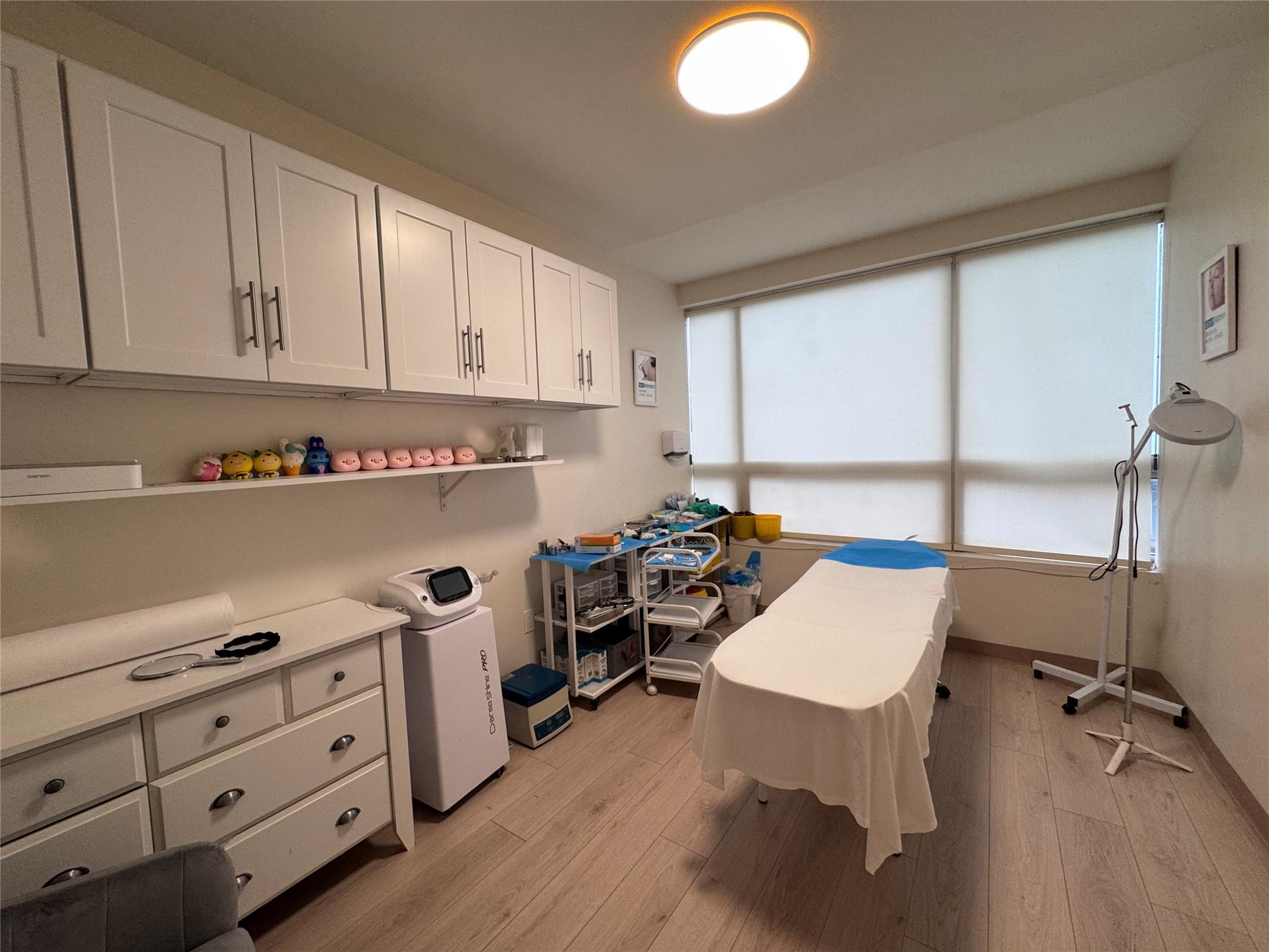 #1 photo, 36-50 main st 3F, Flushing , NY 11354